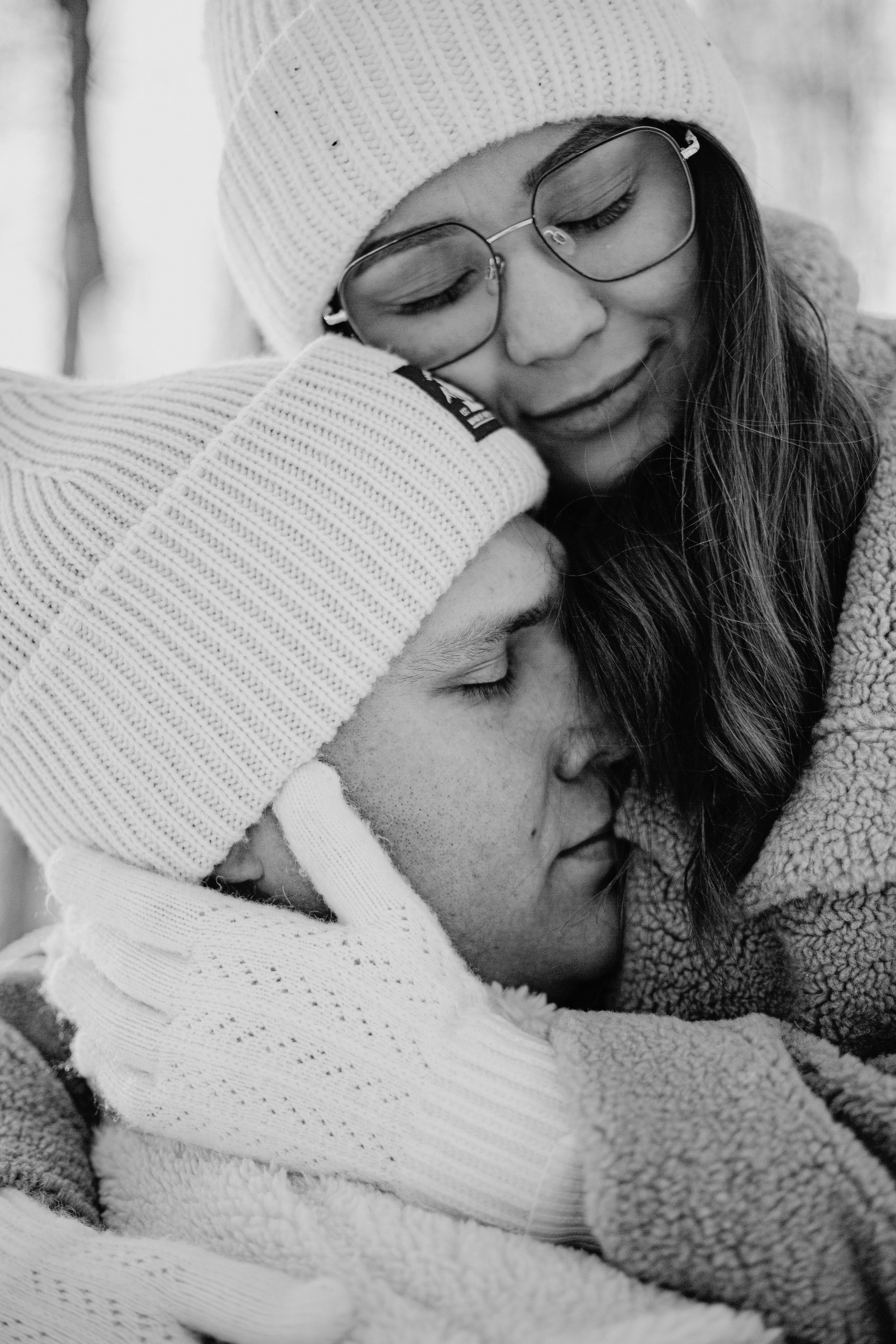 Тепло в зимнем лесу. Арт-фотограф Крис Л. в Тобольске: портрет, семейные, свадьбы