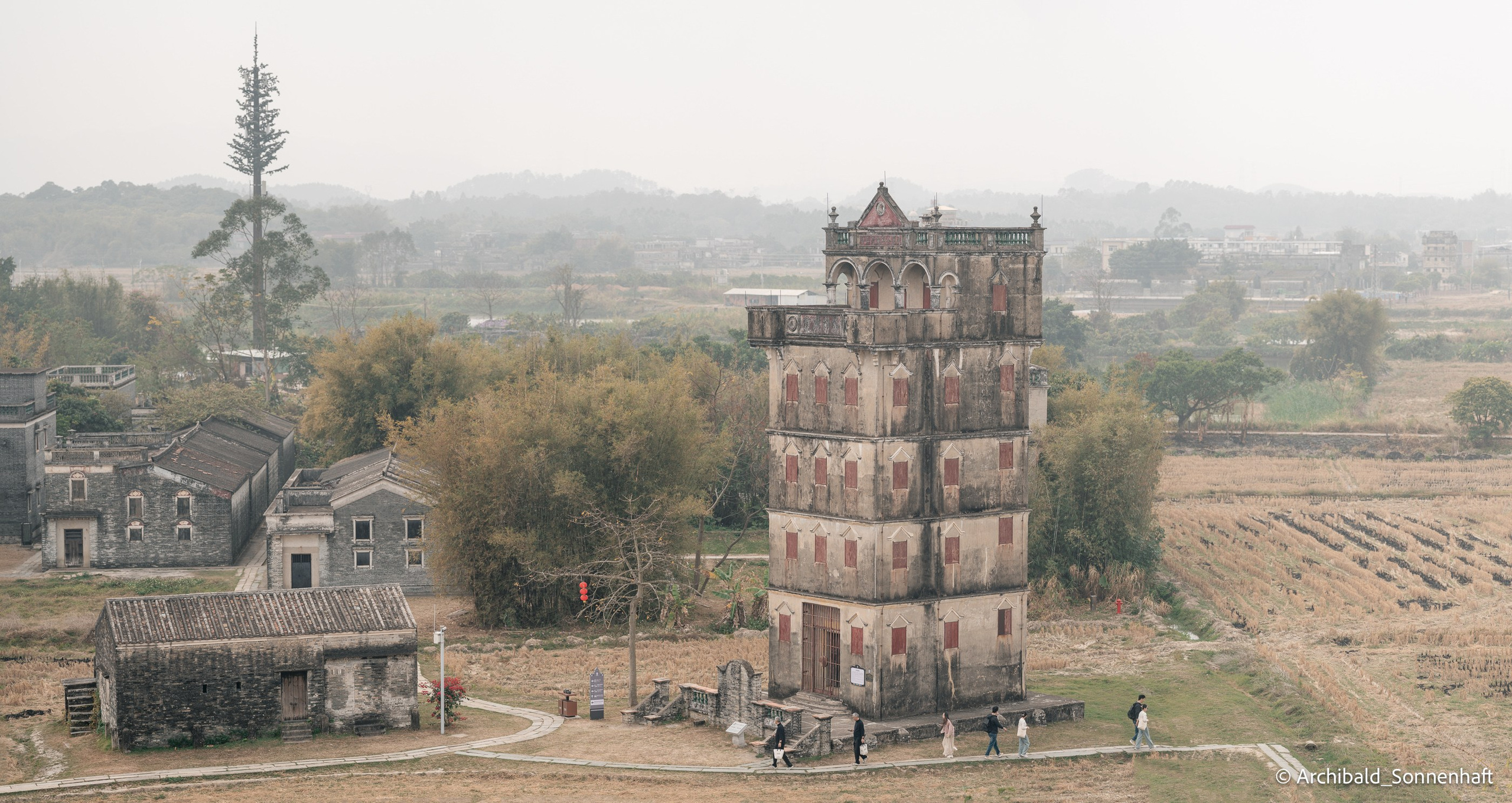Diaolou in Kaiping. Photographer in Guangzhou, China. Archibald Sonnenhaft