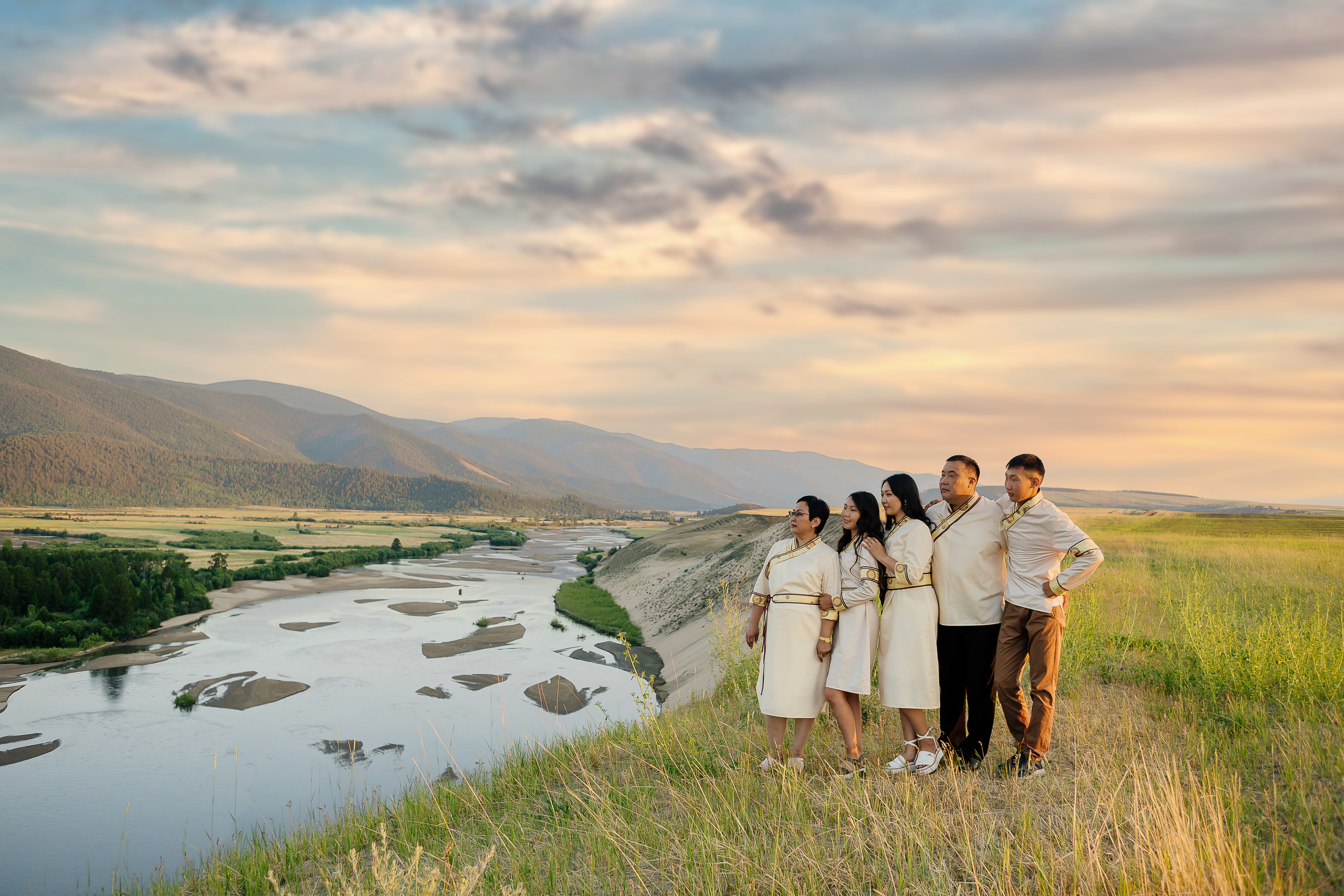 Семья Элбеновых. Фотограф Бурятии София Андриянова