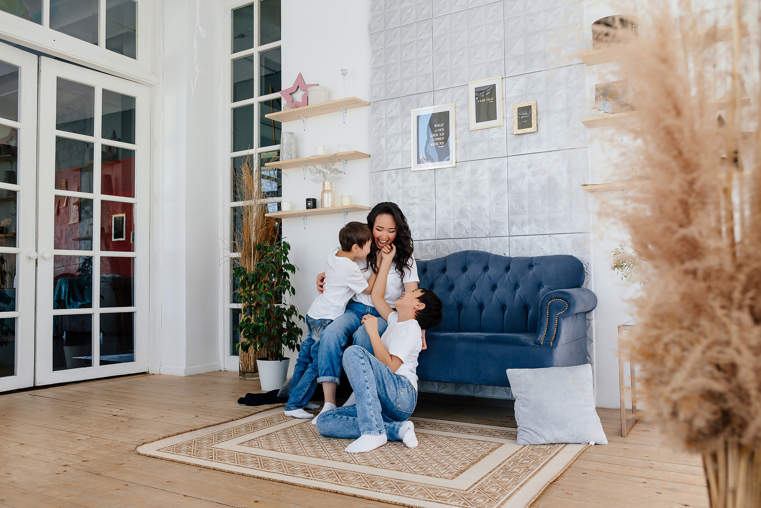 Ксения с сыновьями. Фотограф Бурятии София Андриянова