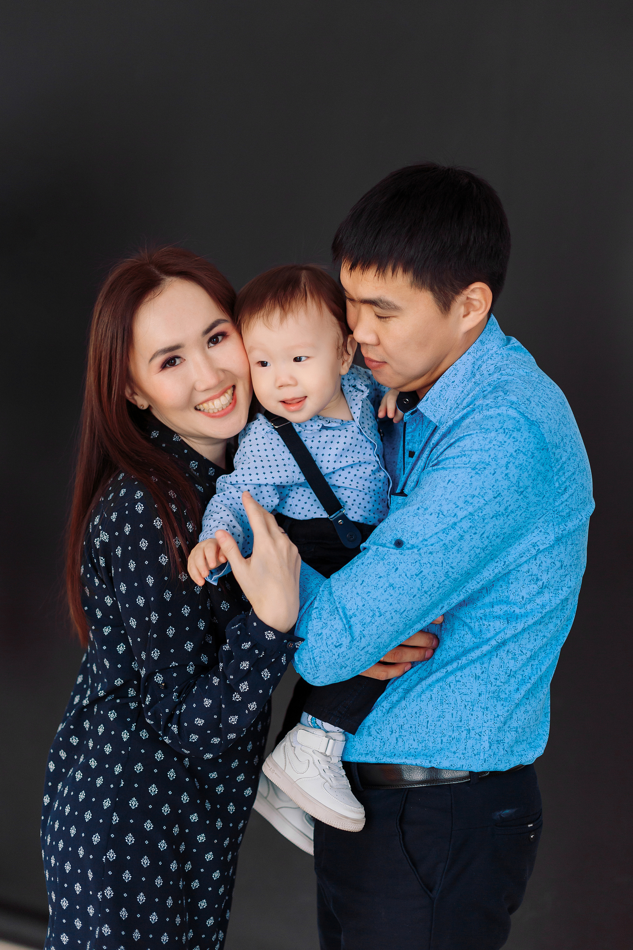 Татьяна, Зориг и Доржику 1 год!. Фотограф Бурятии София Андриянова