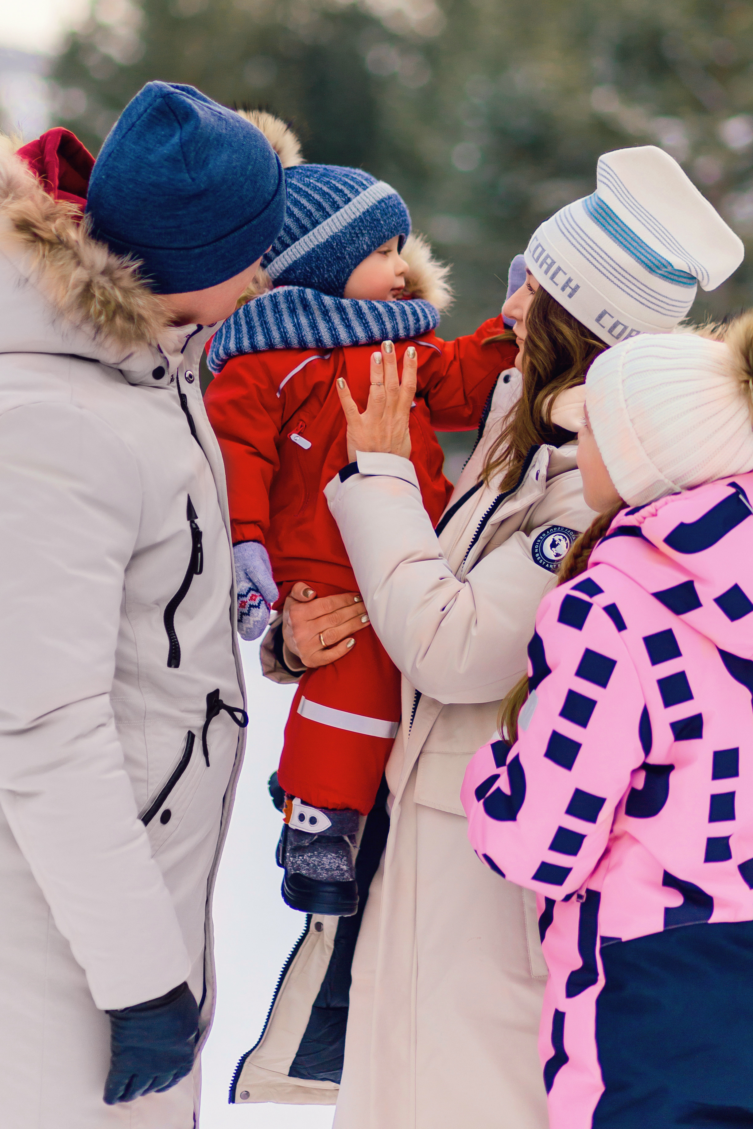 Олеся с семьей. Фотограф Бурятии София Андриянова