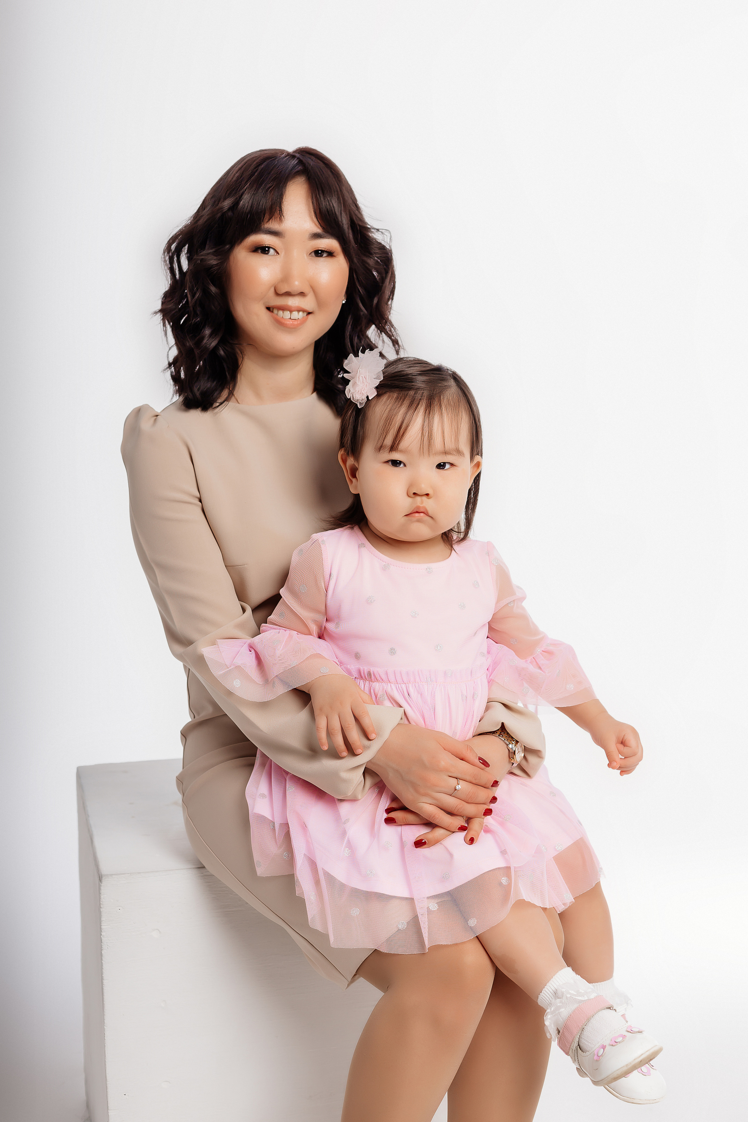 Оксана с дочкой. Фотограф Бурятии София Андриянова