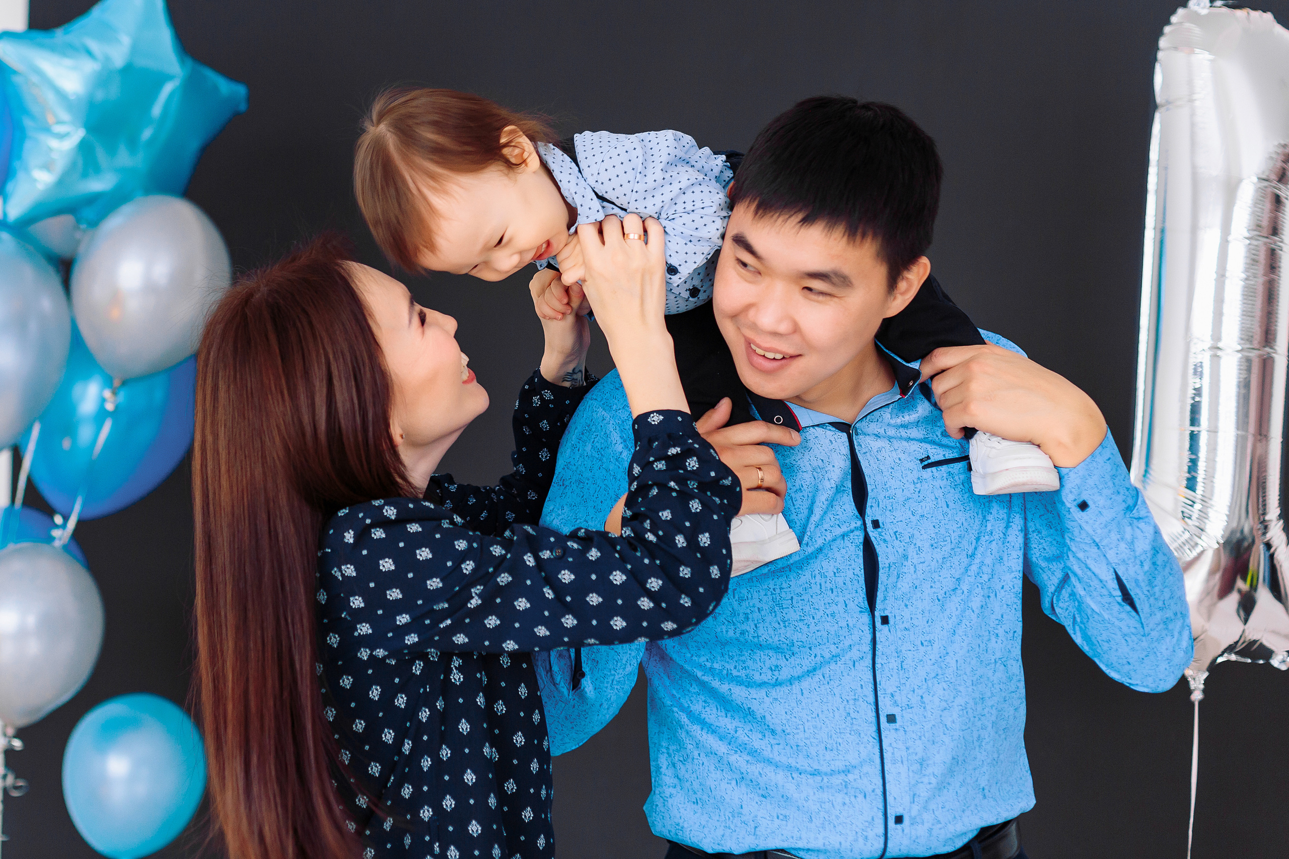 Татьяна, Зориг и Доржику 1 год!. Фотограф Бурятии София Андриянова