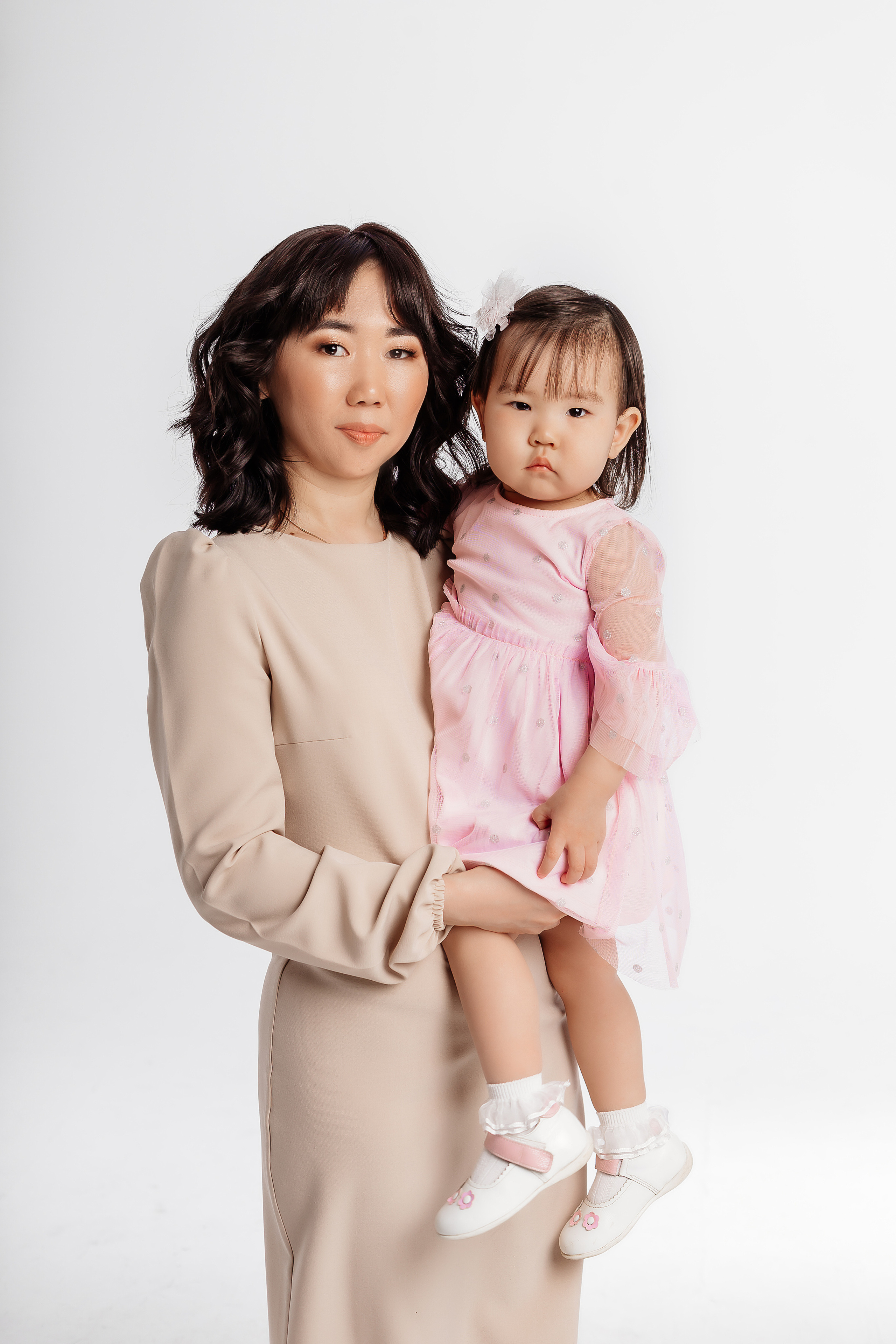 Оксана с дочкой. Фотограф Бурятии София Андриянова