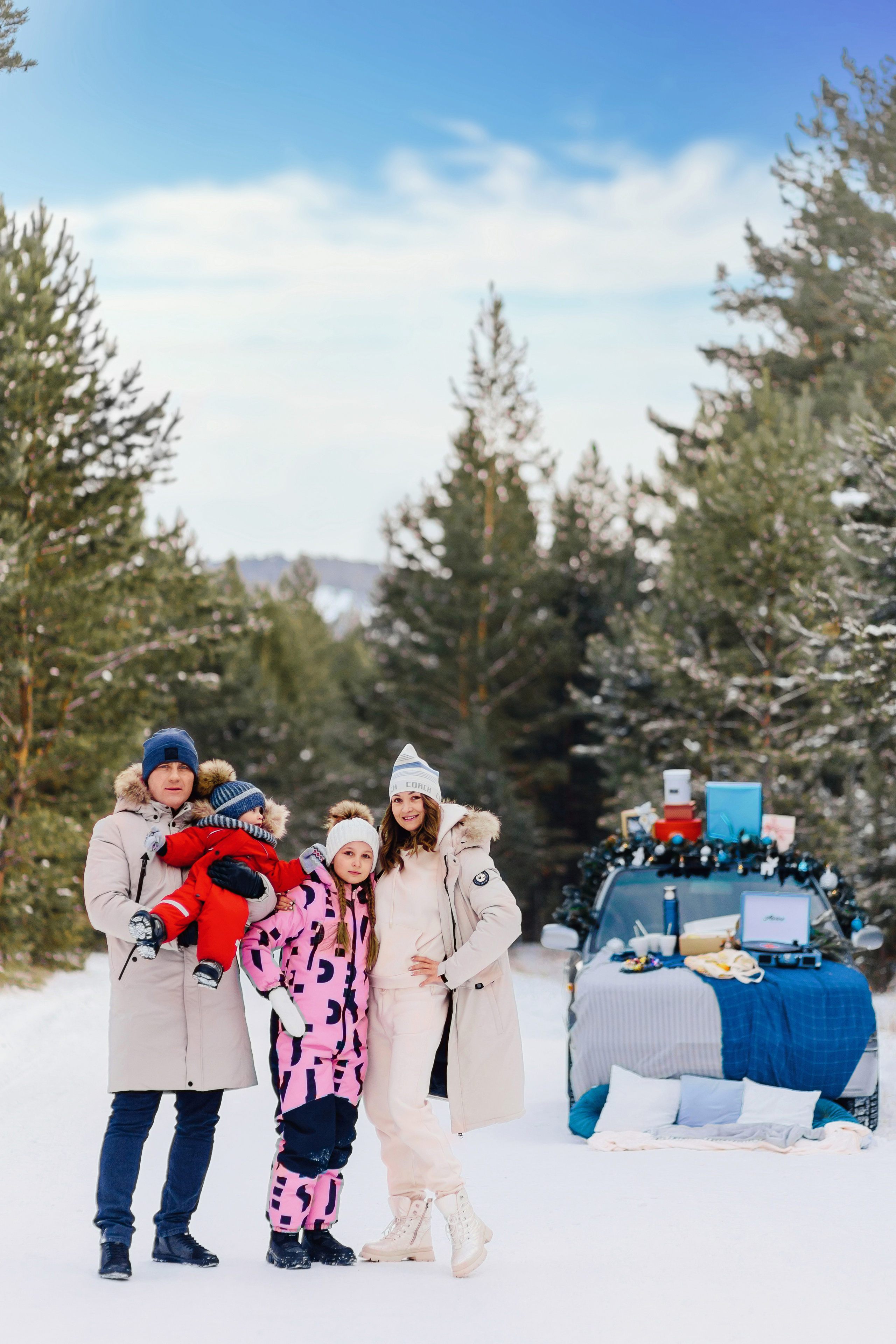 Олеся с семьей. Фотограф Бурятии София Андриянова