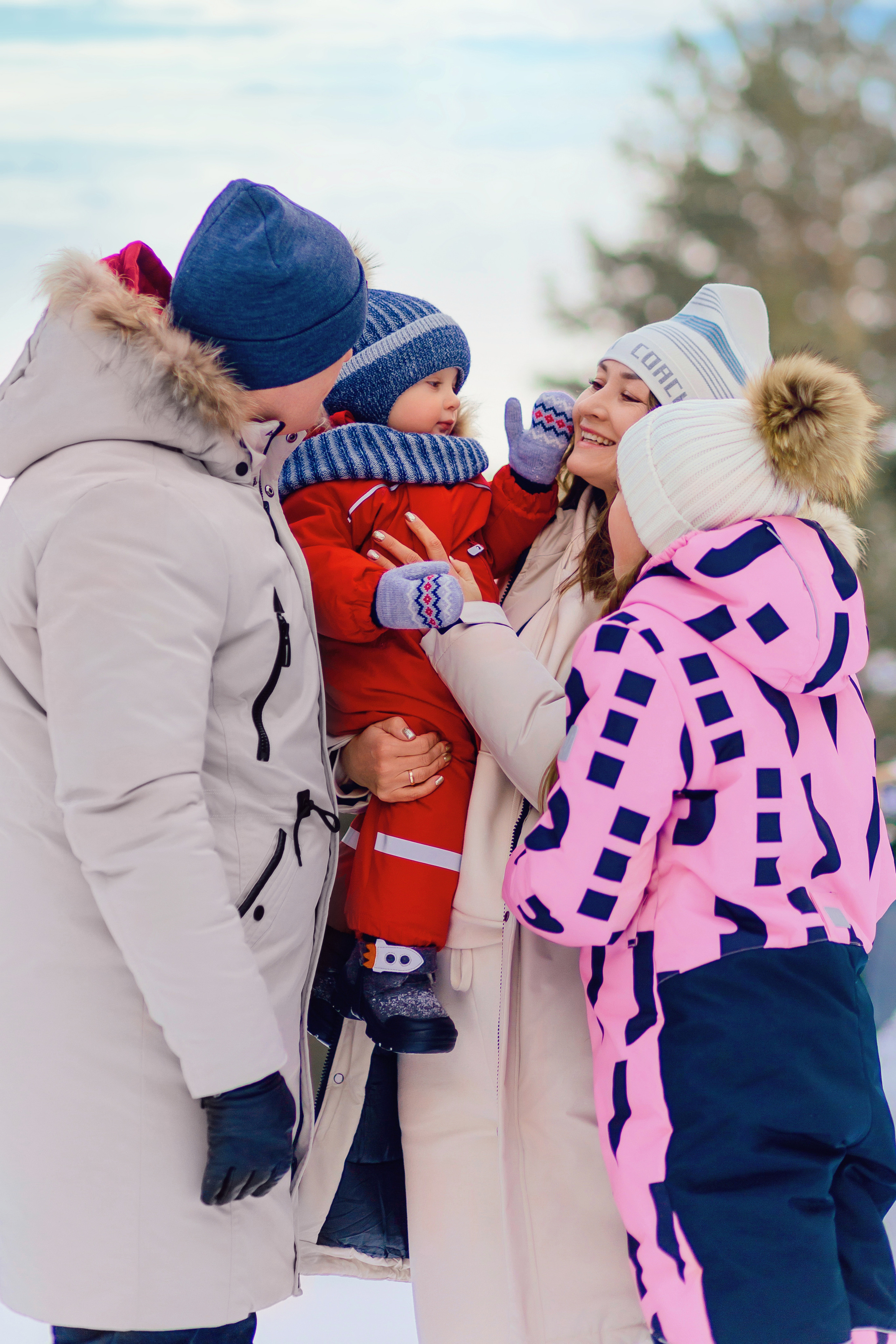 Олеся с семьей. Фотограф Бурятии София Андриянова