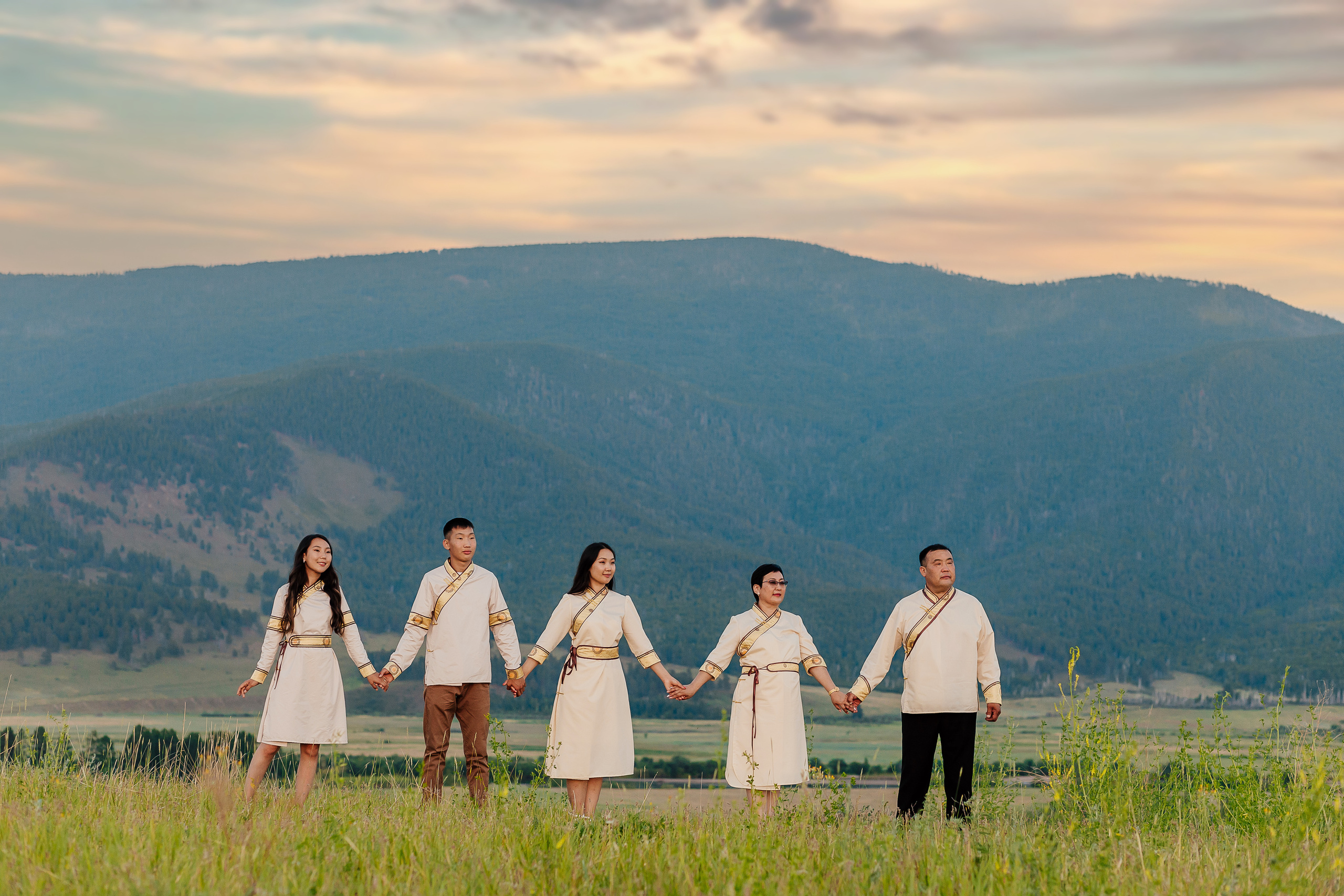 Семья Элбеновых. Фотограф Бурятии София Андриянова