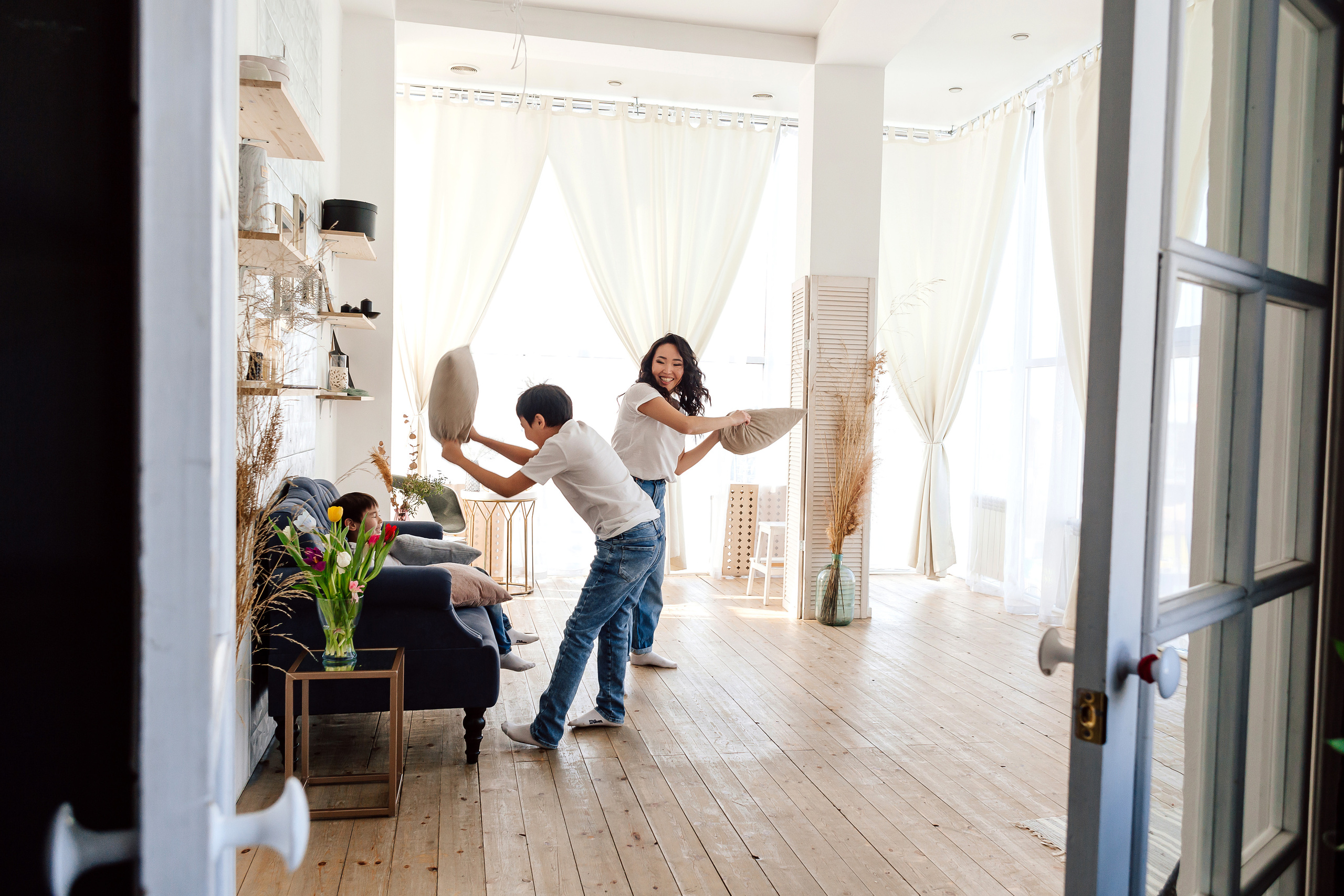 Ксения с сыновьями. Фотограф Бурятии София Андриянова