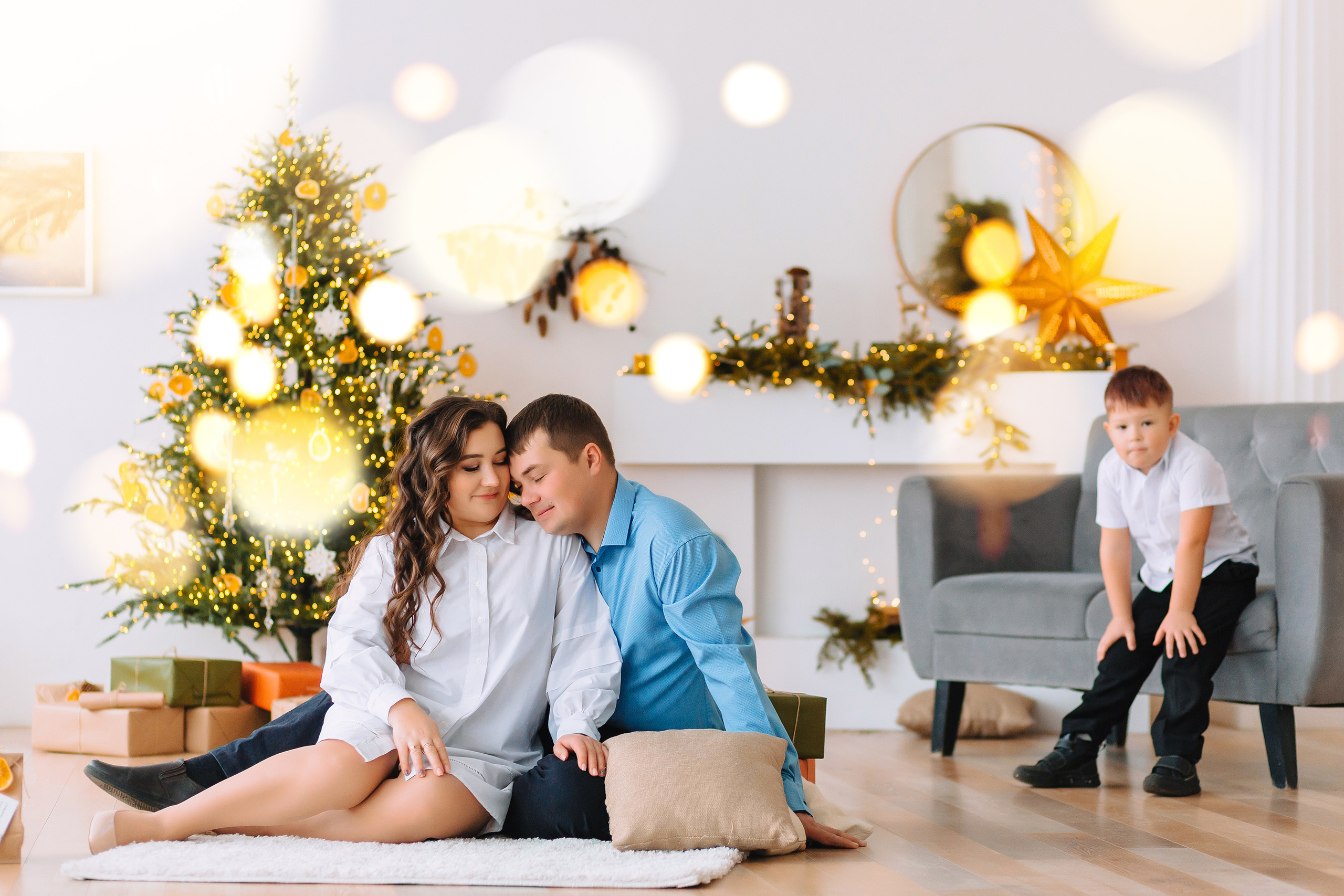 Ксения с семьей. Фотограф Бурятии София Андриянова