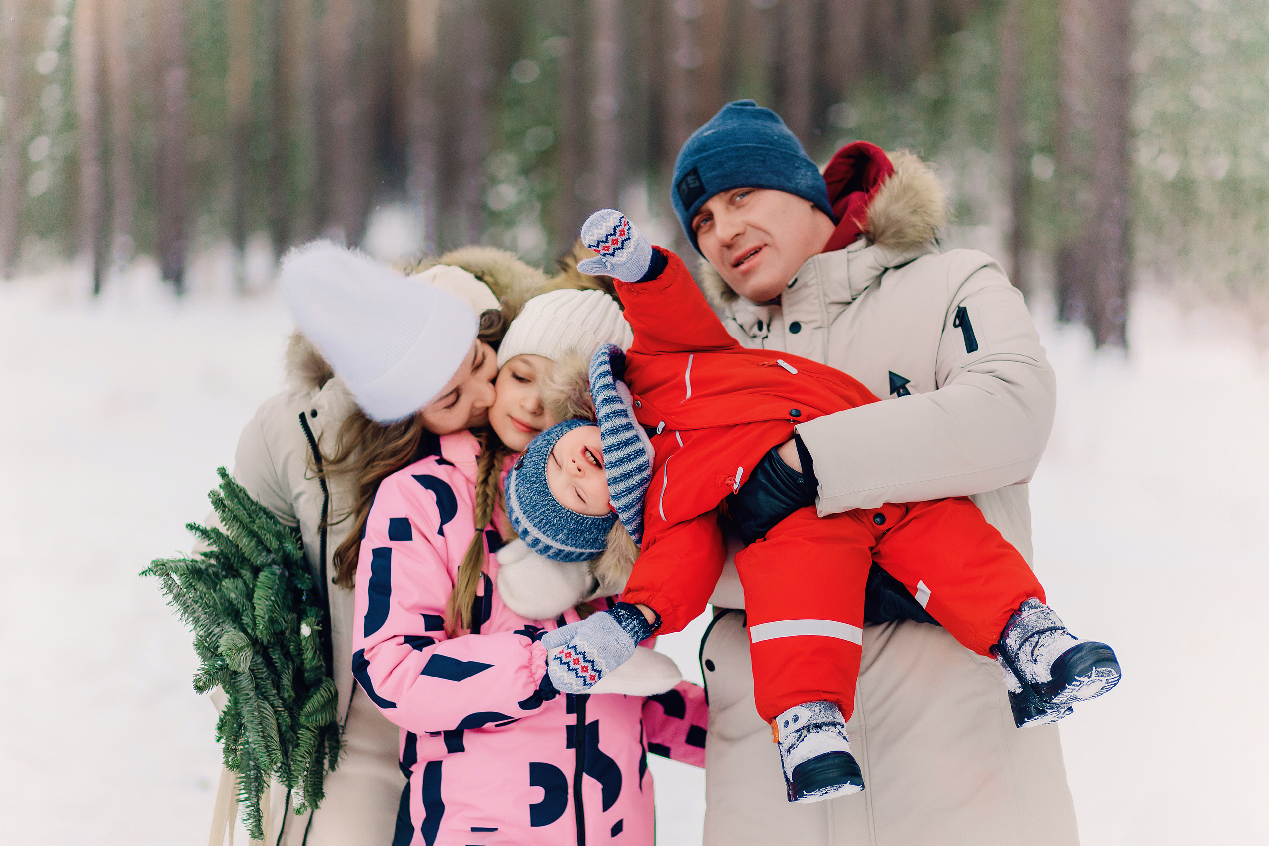 Олеся с семьей. Фотограф Бурятии София Андриянова