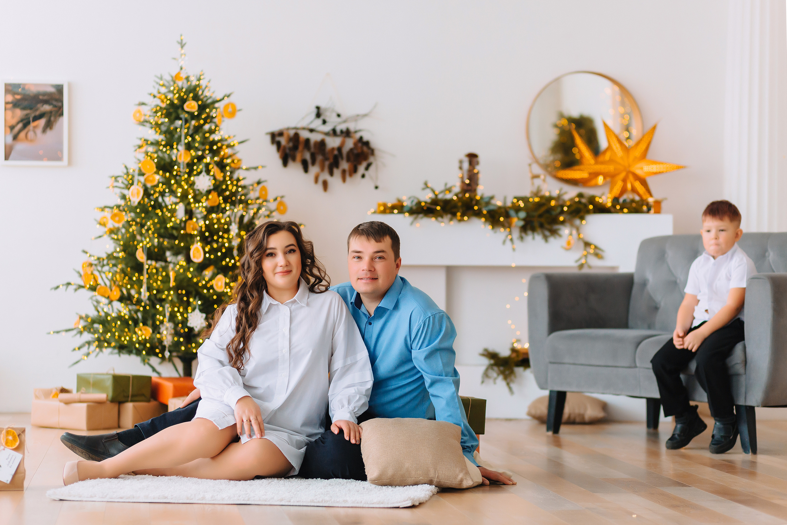 Ксения с семьей. Фотограф Бурятии София Андриянова