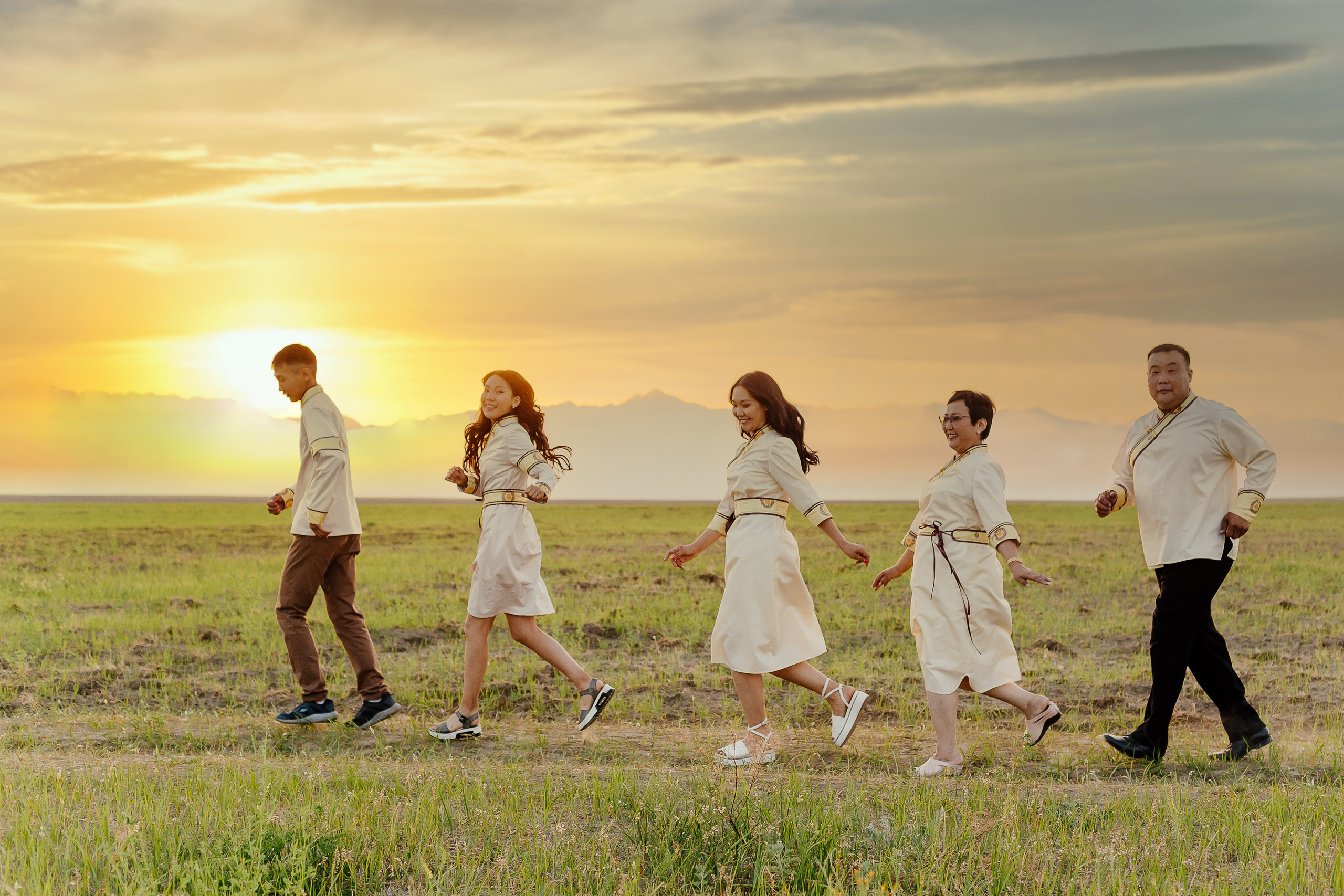 Семья Элбеновых. Фотограф Бурятии София Андриянова