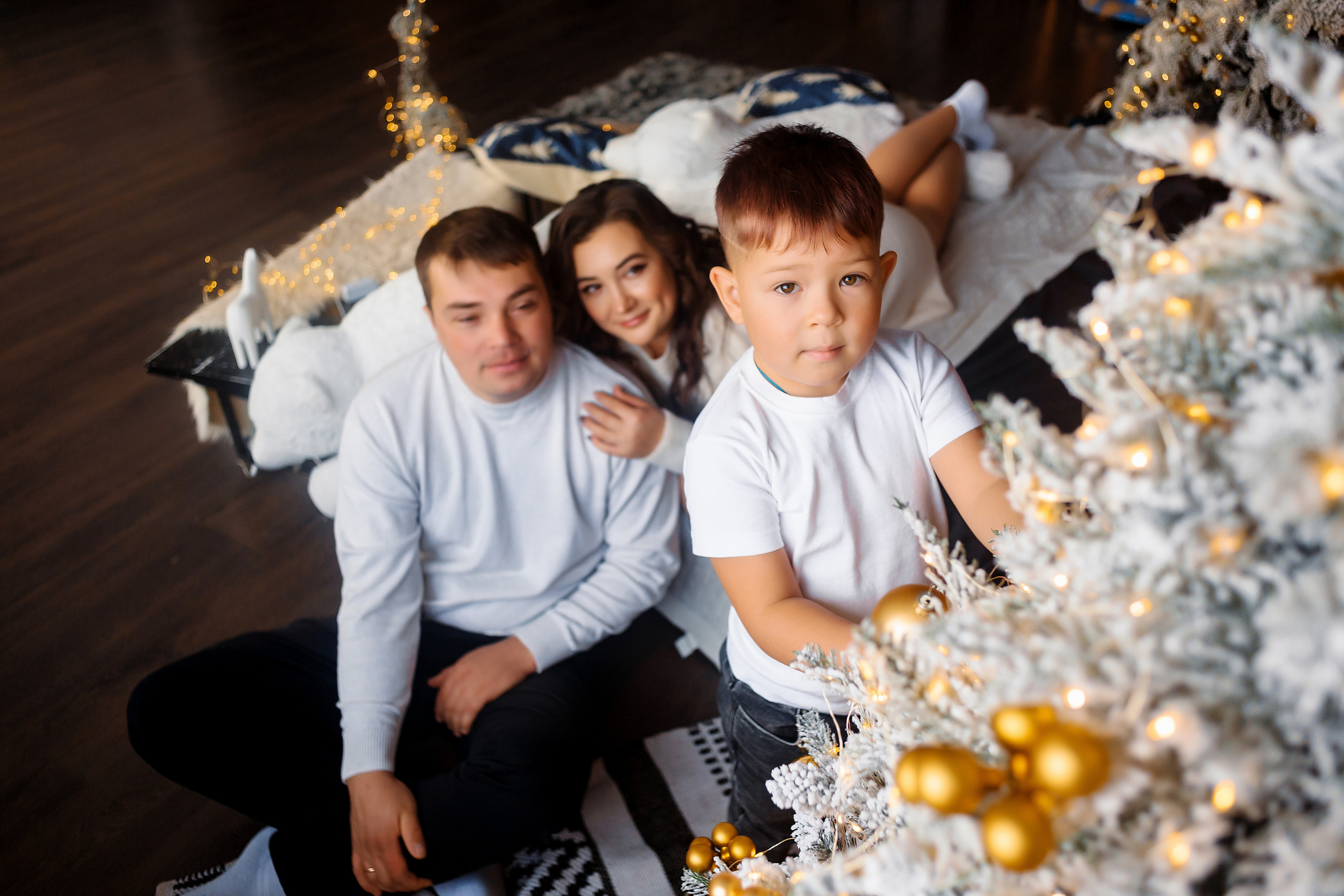 Ксения с семьей. Фотограф Бурятии София Андриянова