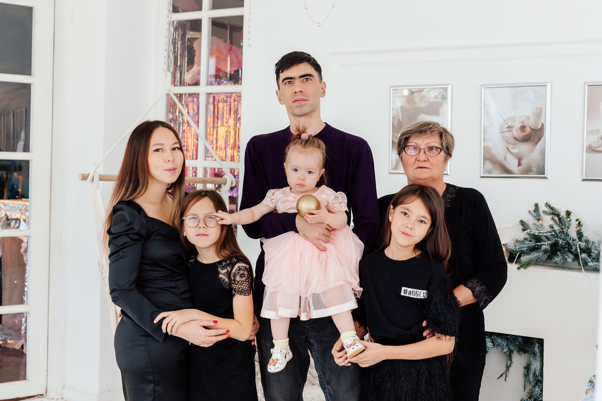 Анна с мужем и дочками. Фотограф Бурятии София Андриянова