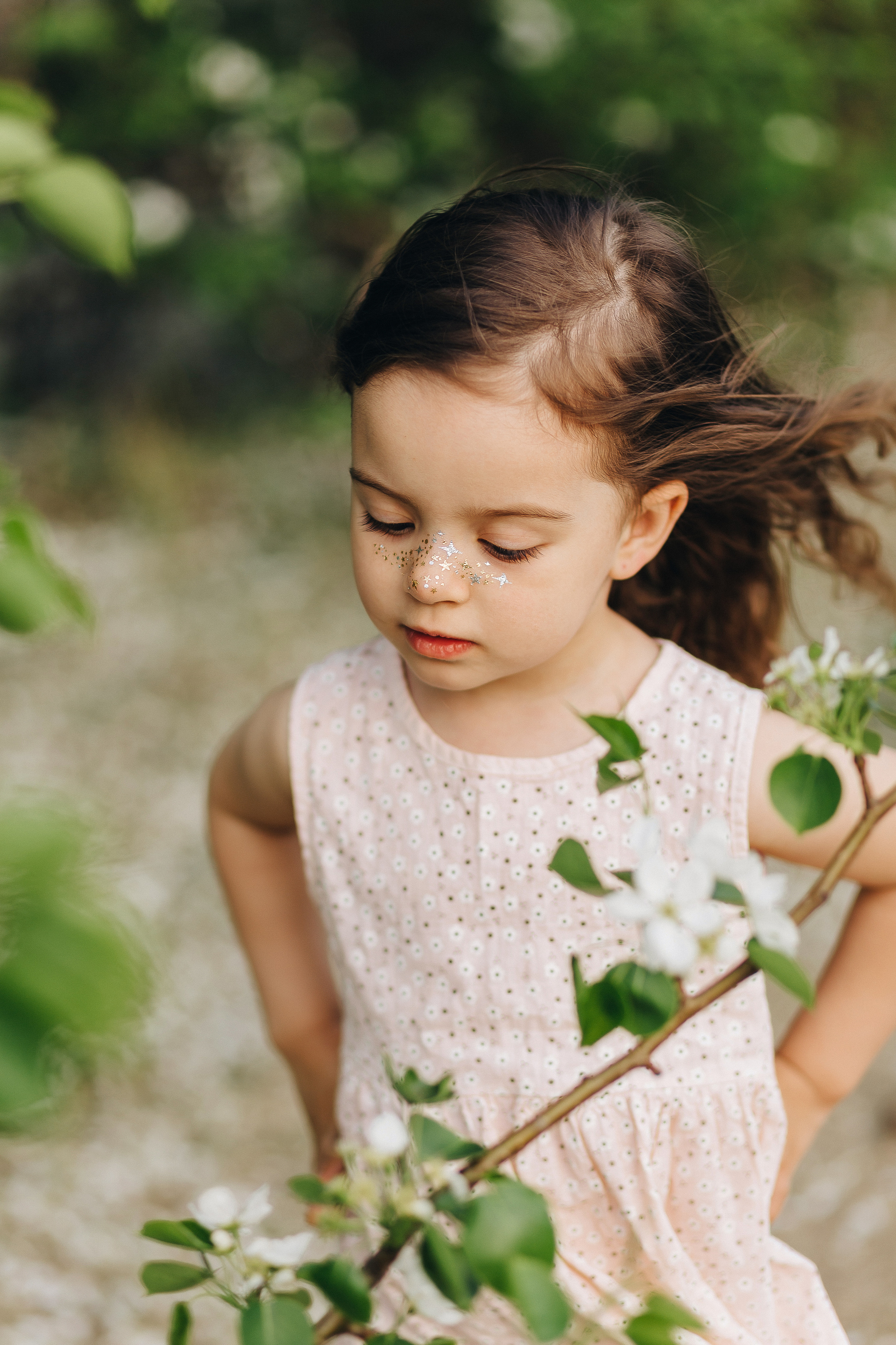 Катя с дочами. Фотограф Бурятии София Андриянова