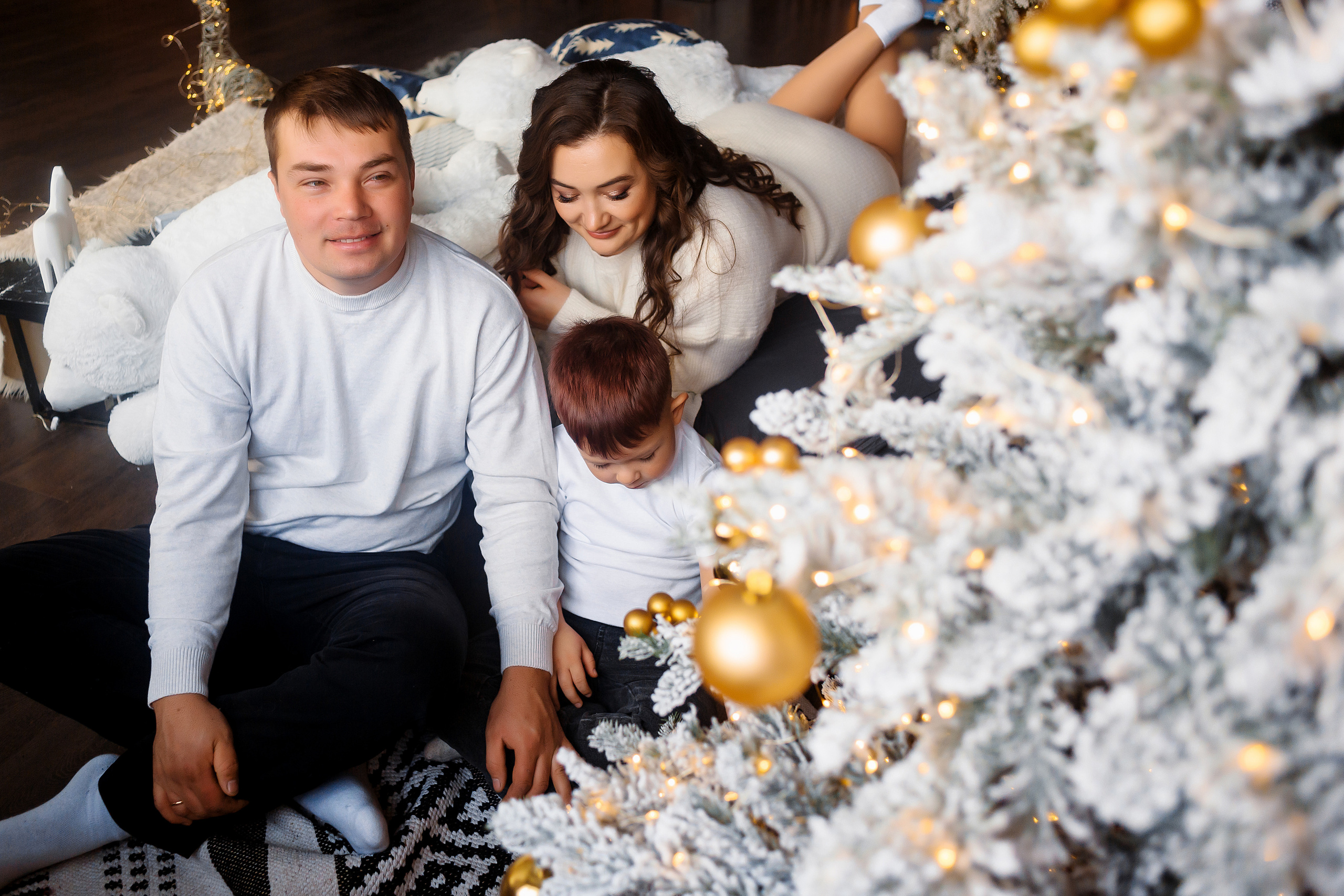 Ксения с семьей. Фотограф Бурятии София Андриянова