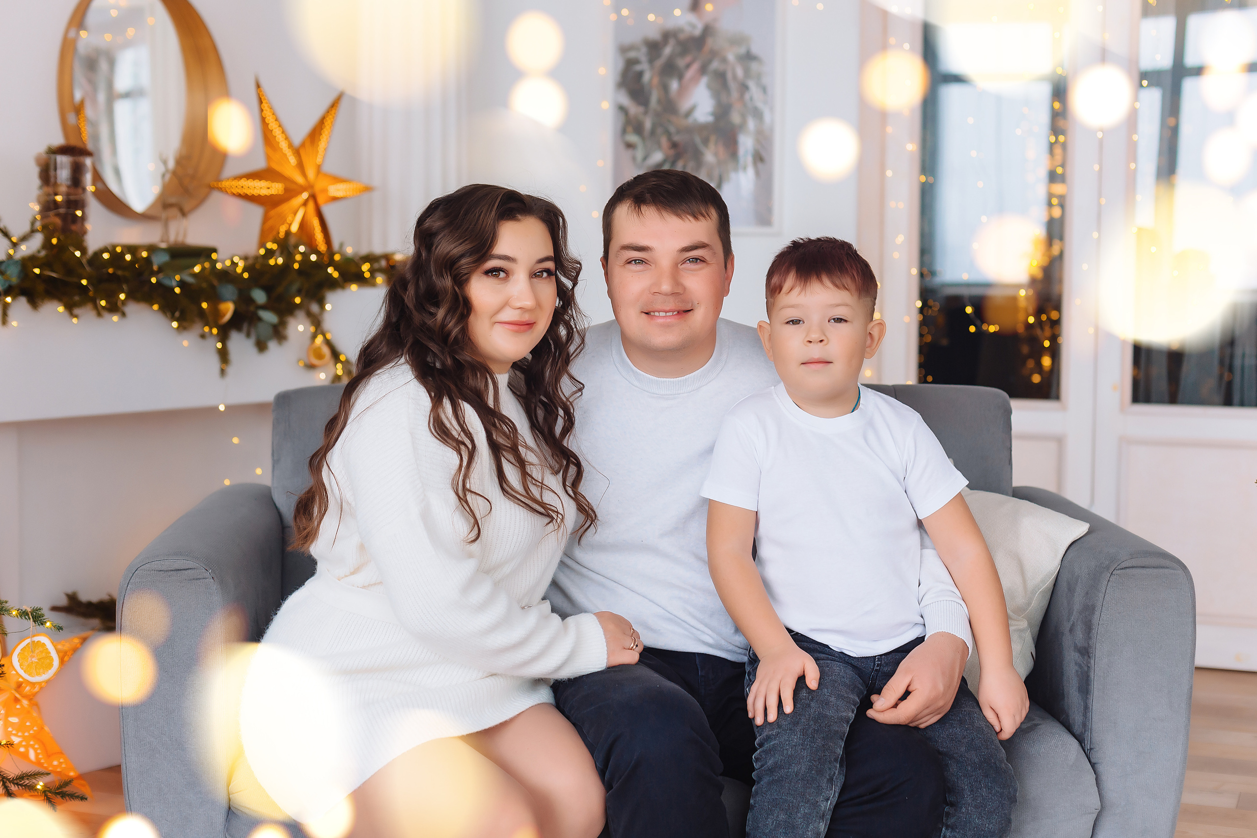 Ксения с семьей. Фотограф Бурятии София Андриянова