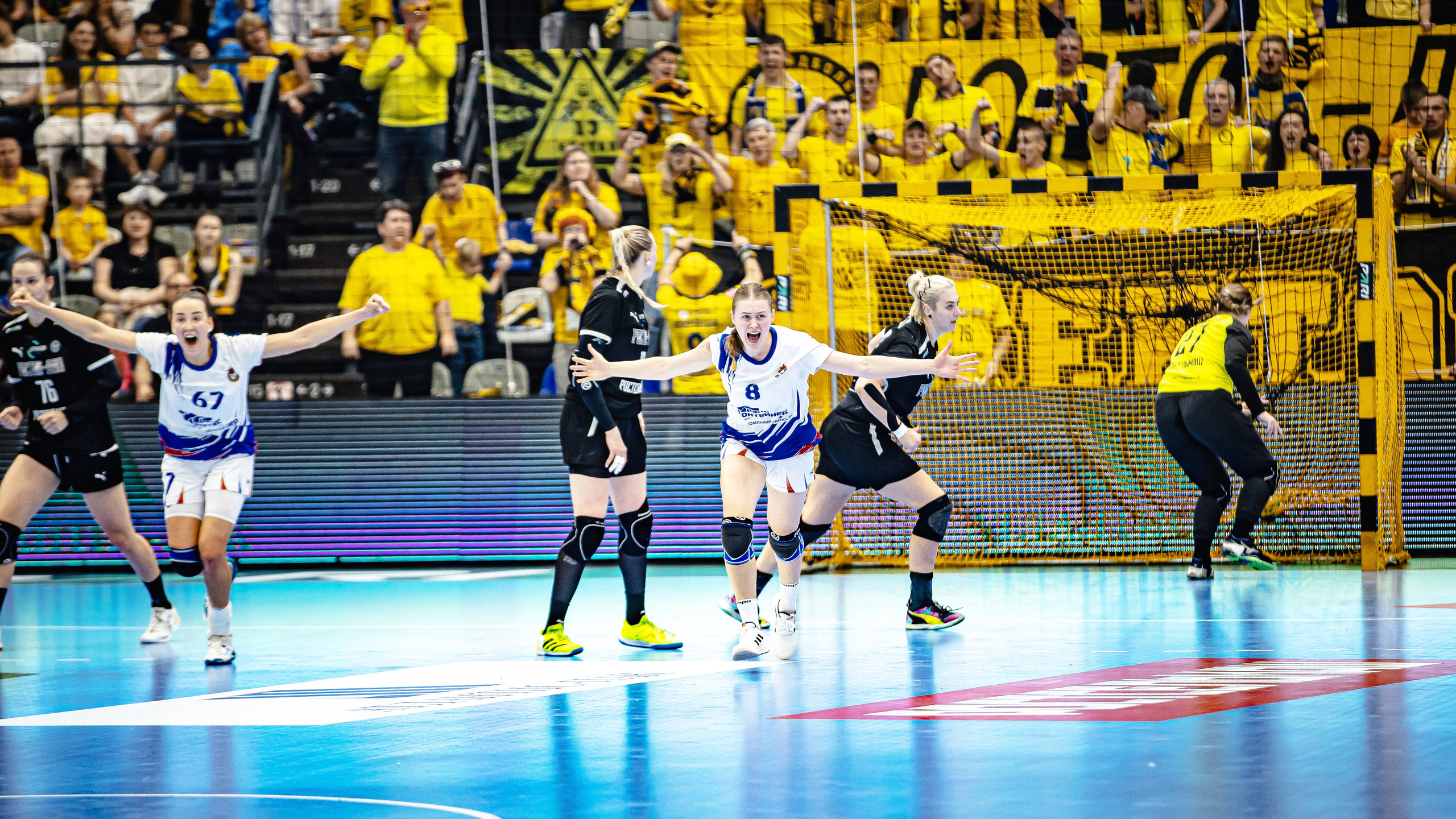 ГАНДБОЛ. Спортивный фотограф Максим Серегин