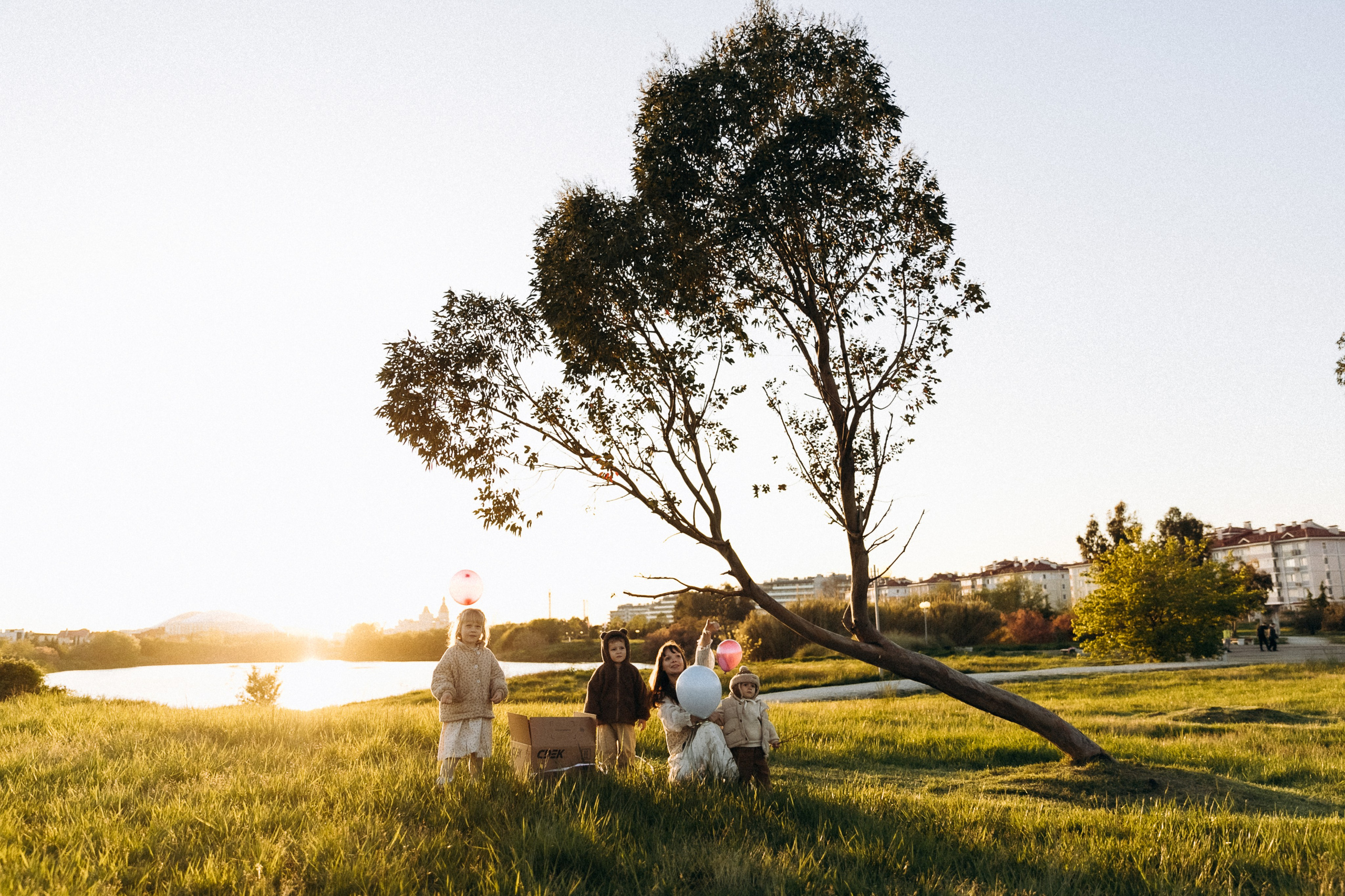 Одним тёплым весенним днём. Фотограф Сочи Адлер Сириус Красная Поляна Ошутина Анастасия