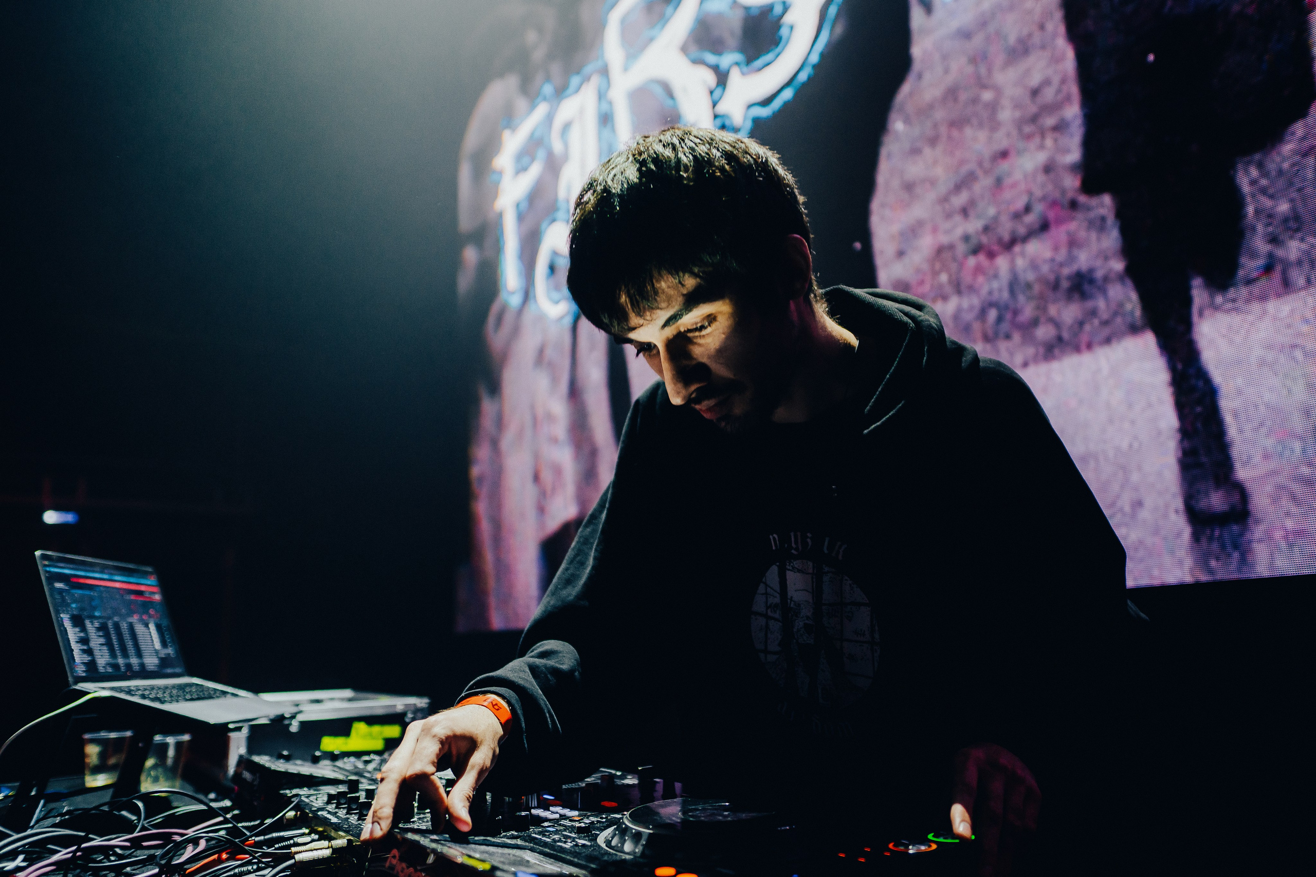 MZLFF. Коммерческий фотограф Иван Рыбаков