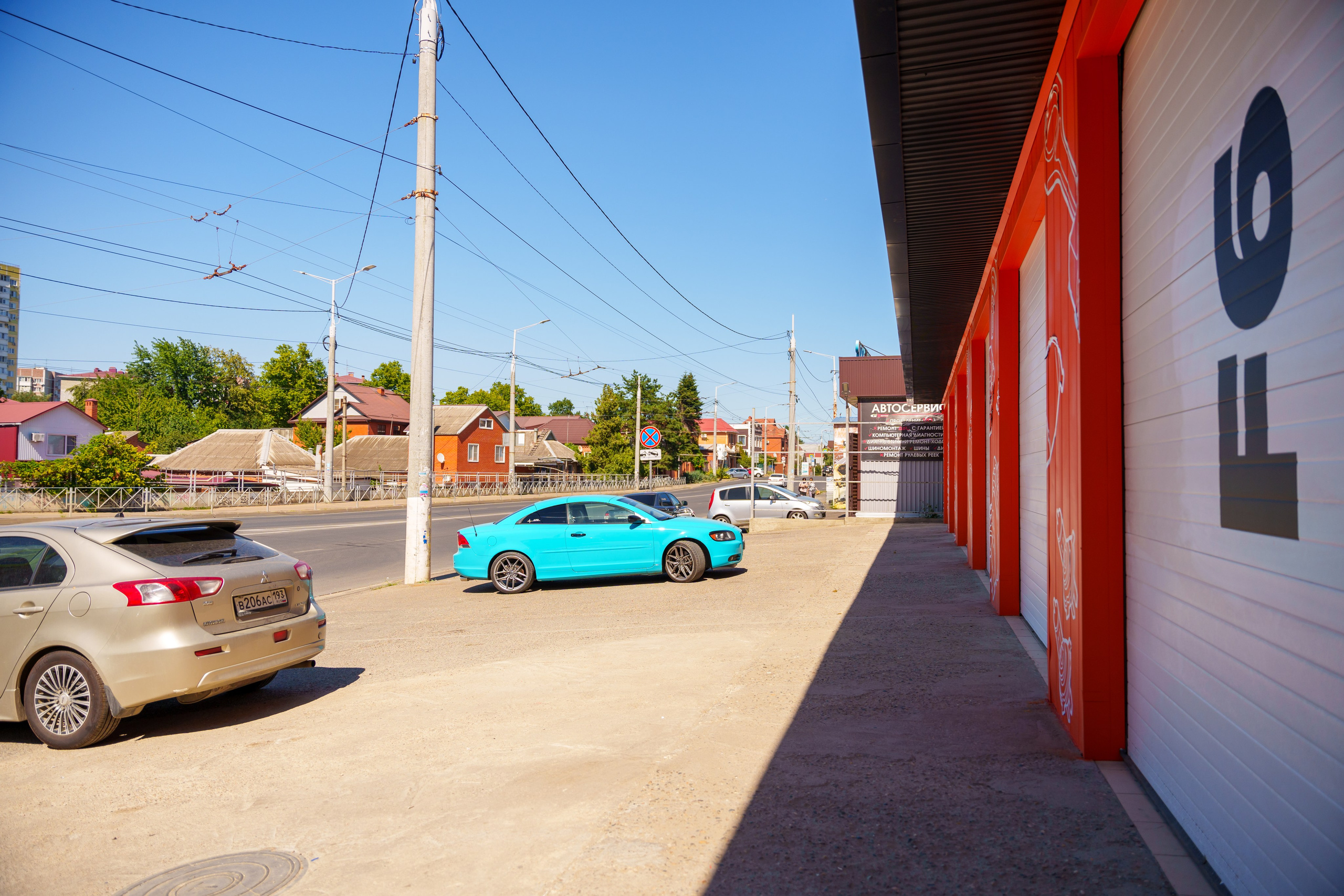 Интерьерная фотосъемка автосервиса Fit Service в Краснодаре — Профессиональная фотосъемка интерьера техцентра в Краснодаресеть СТО. Шедевры для Вас! Фотограф и Видеограф в Краснодаре Пахиев Руслан