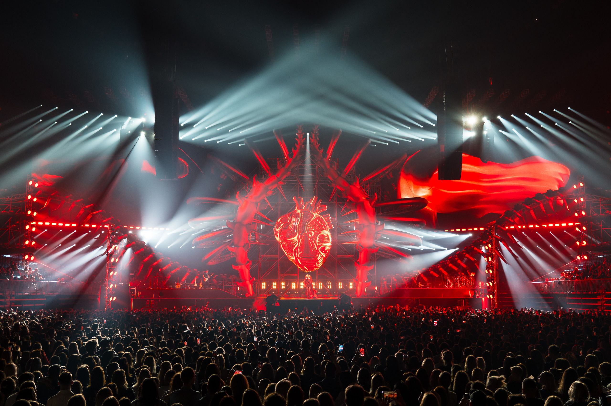 ANNA ASTI, SILA SVETA MUSIC. @tomrus: Рустам Шагиморданов — фотограф