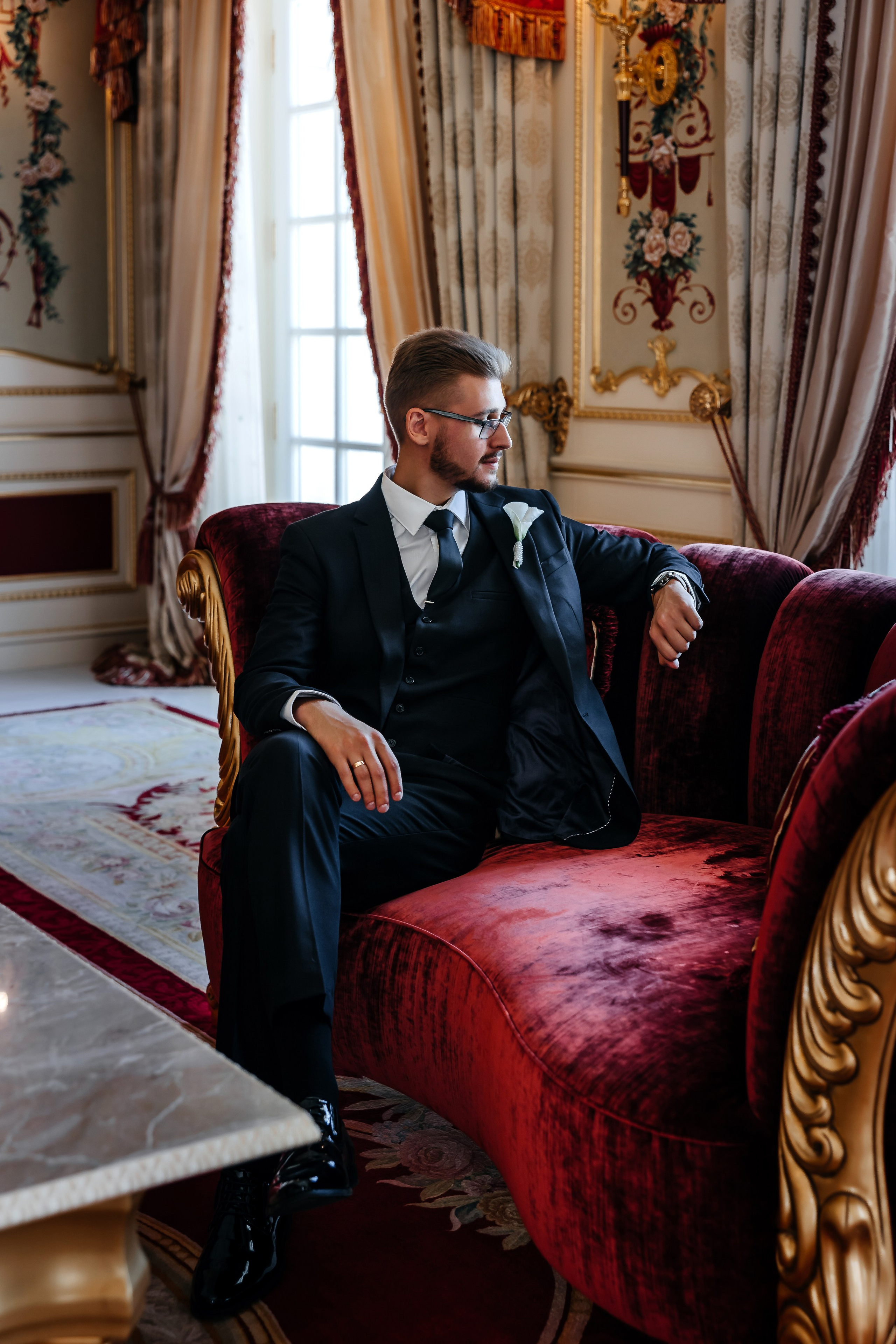 Анонс свадьбы Иры и Никиты. Прогулка в отеле Крымский Бриз. Свадебный фотограф в Крыму и Севастополе Ольга Баскакова