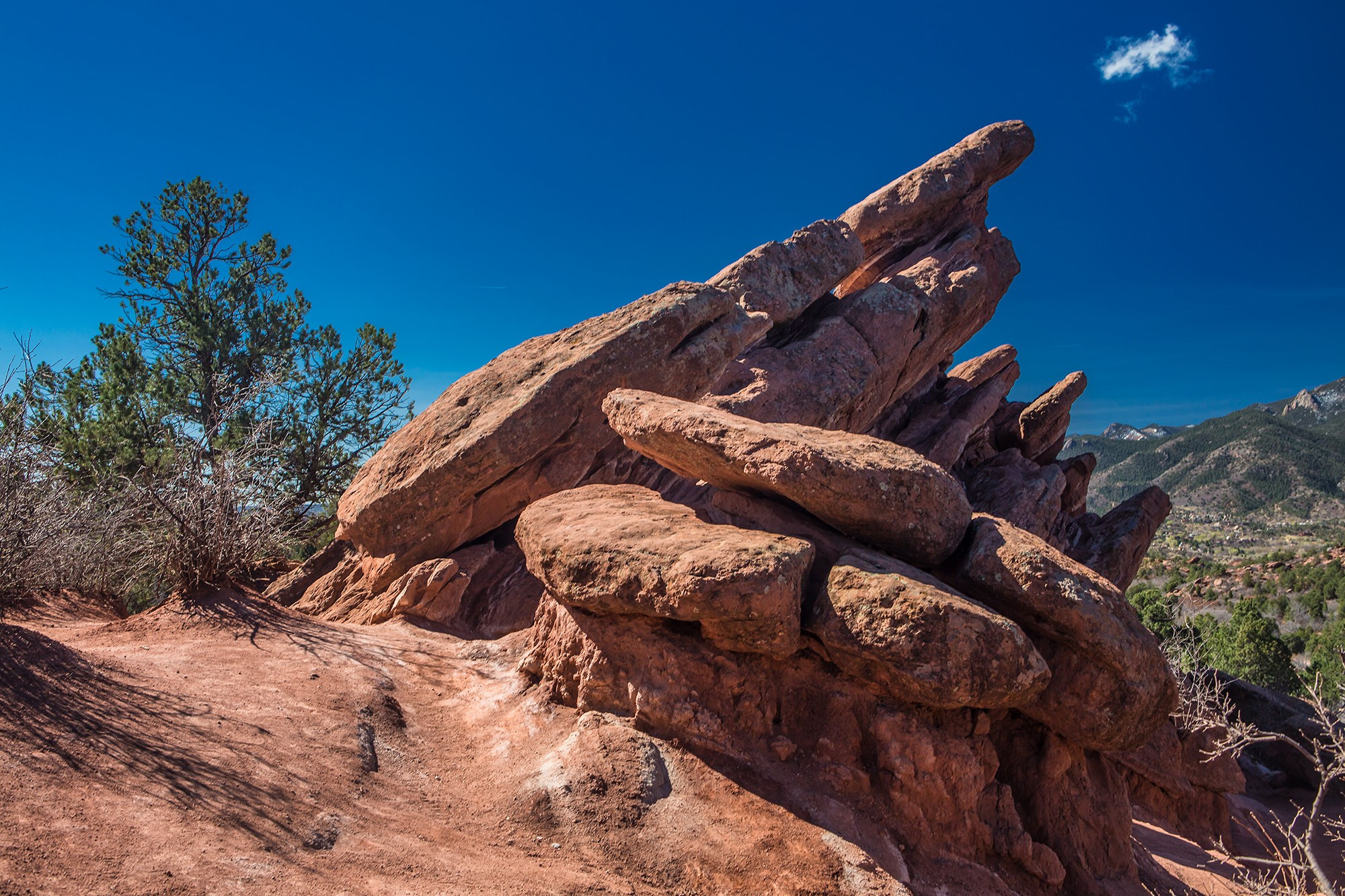 Garden of the Gods, USA. Photographer Vladimir Ostapenko