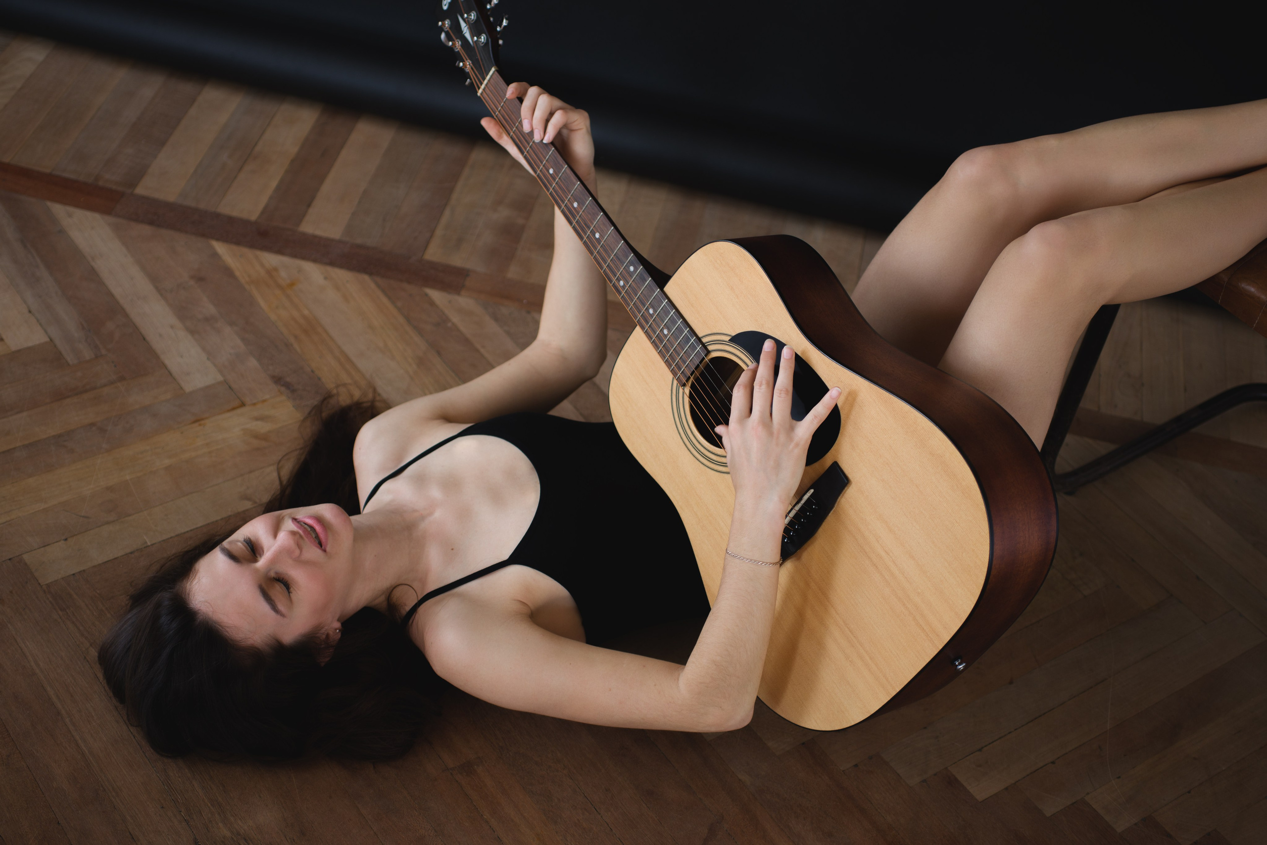 Guitar girl. Фотограф Людмила Белова