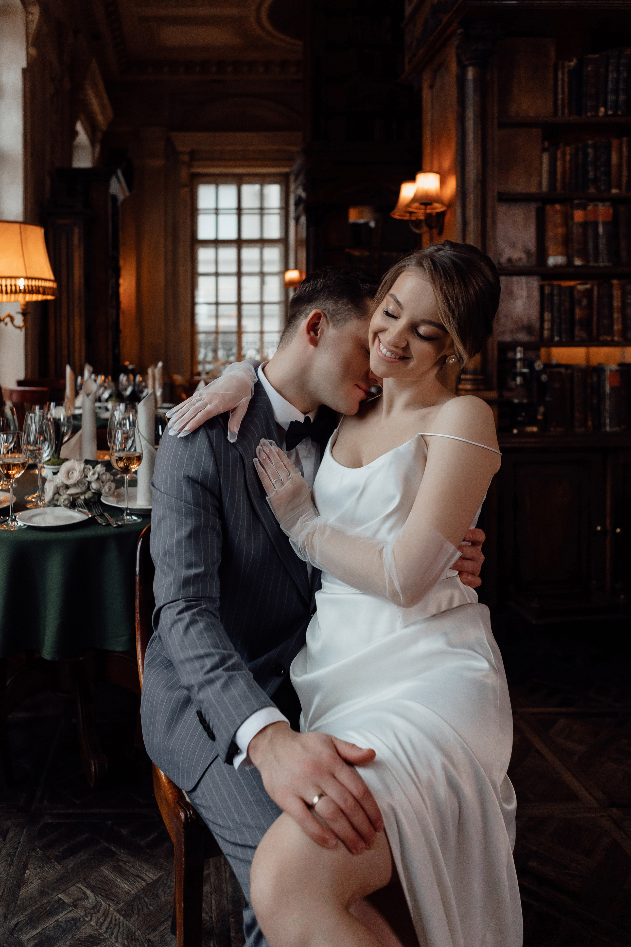 Свадебная фотосессия в кафе Пушкин