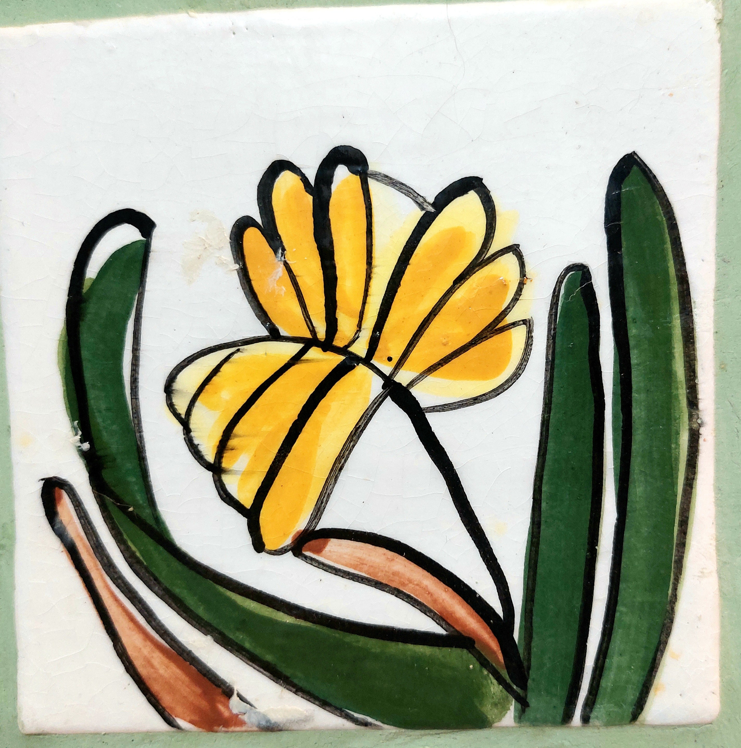 Много плиток-цветочков. Керамика с историей. Елена Рогалёва