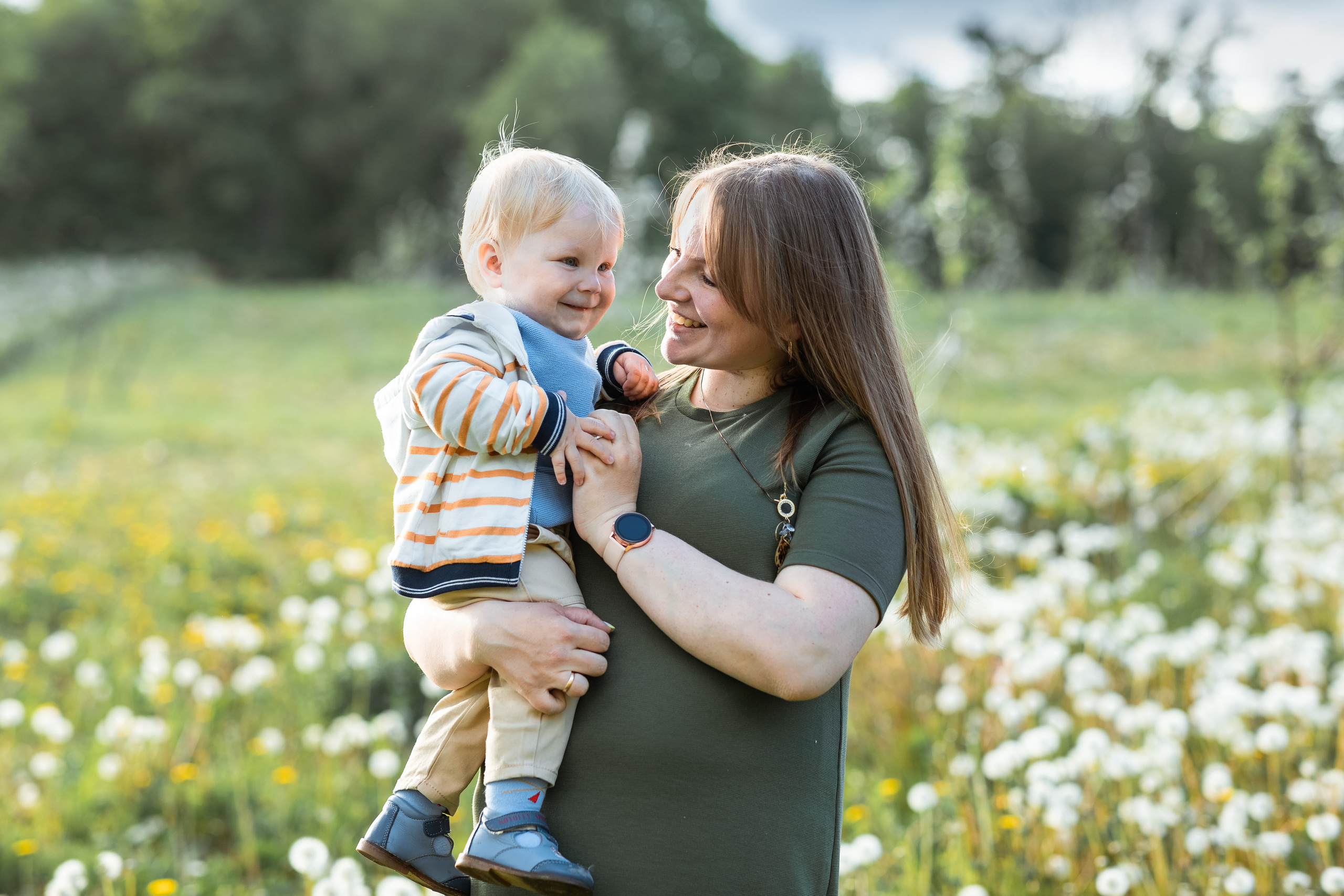 Фотопрогулка в Ясной Поляне для семьи Максима и Анастасии. Женский семейный фотограф Тула Москва Захарова Анна