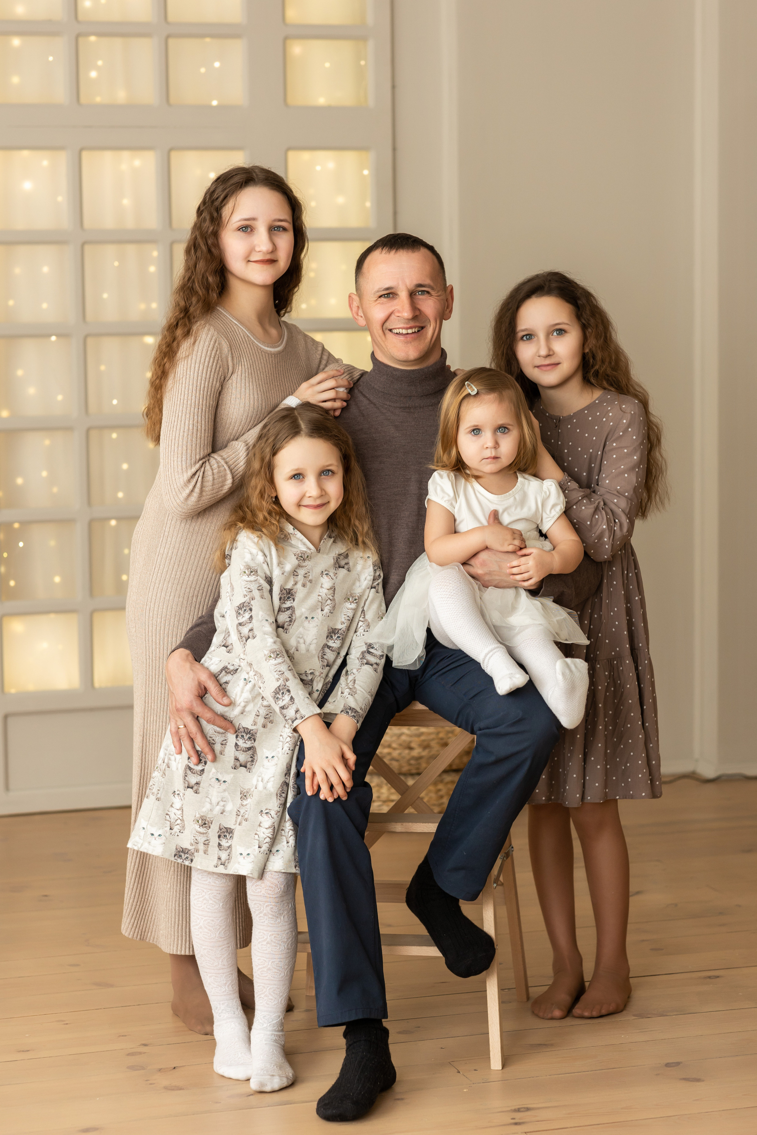 Семейная фотосессия в студии. Семейный, детский, школьный фотограф в Благовещенске Яна Белоусова