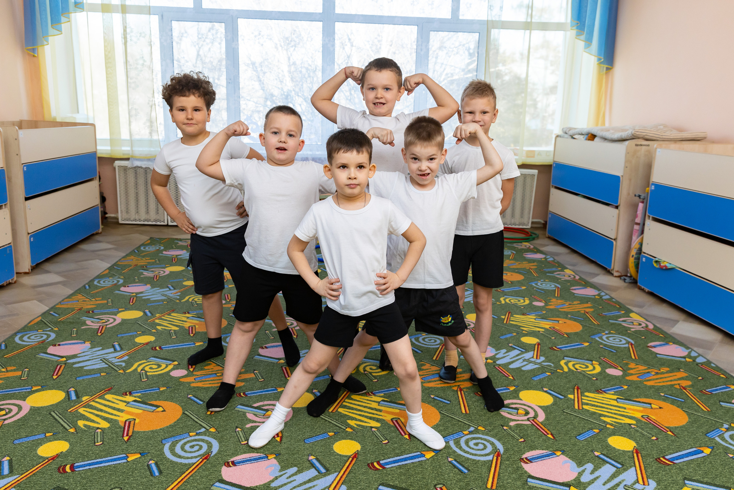 Здесь ^ Физкультура. Семейный, детский, школьный фотограф в Благовещенске Яна Белоусова