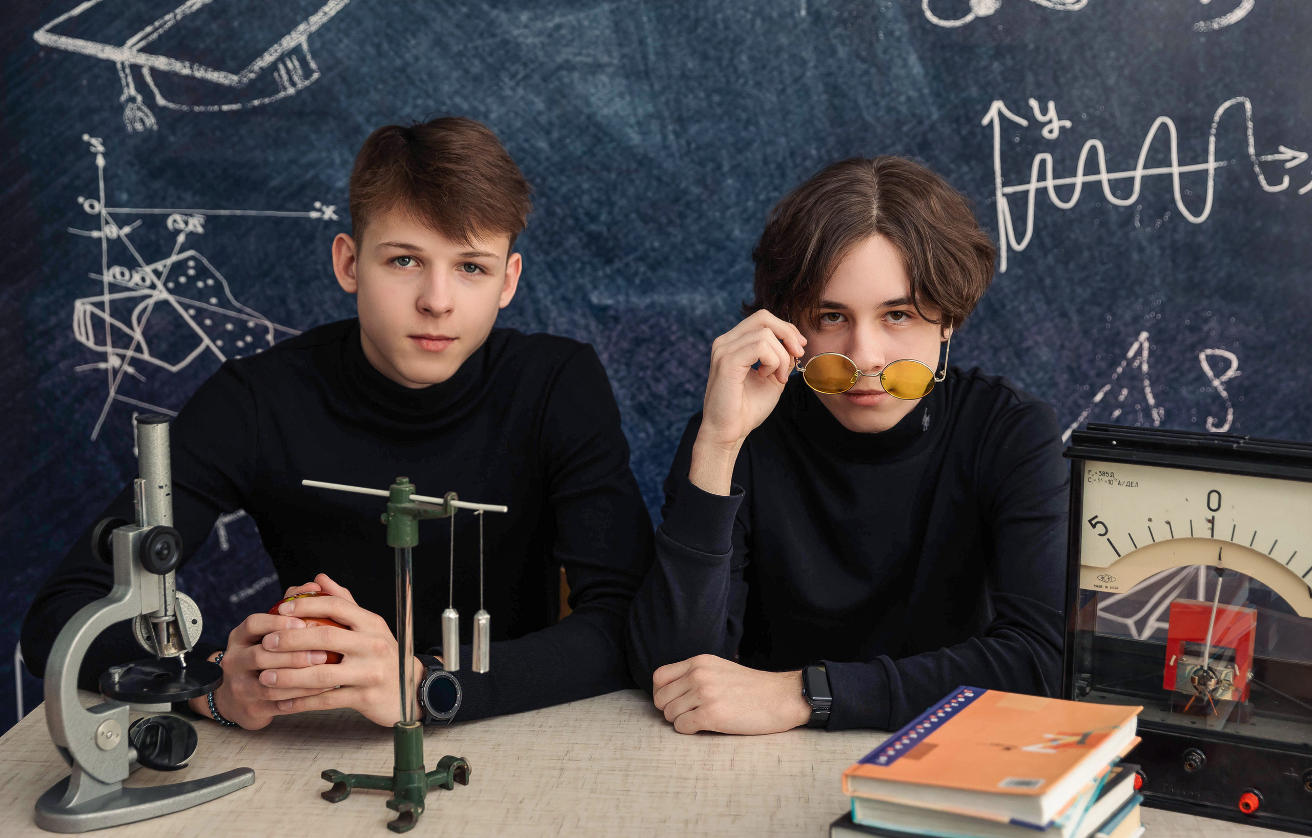 Здесь ^ Тематическая Фотосессия 10 «В»  ФизМат. Семейный, детский, школьный фотограф в Благовещенске Яна Белоусова