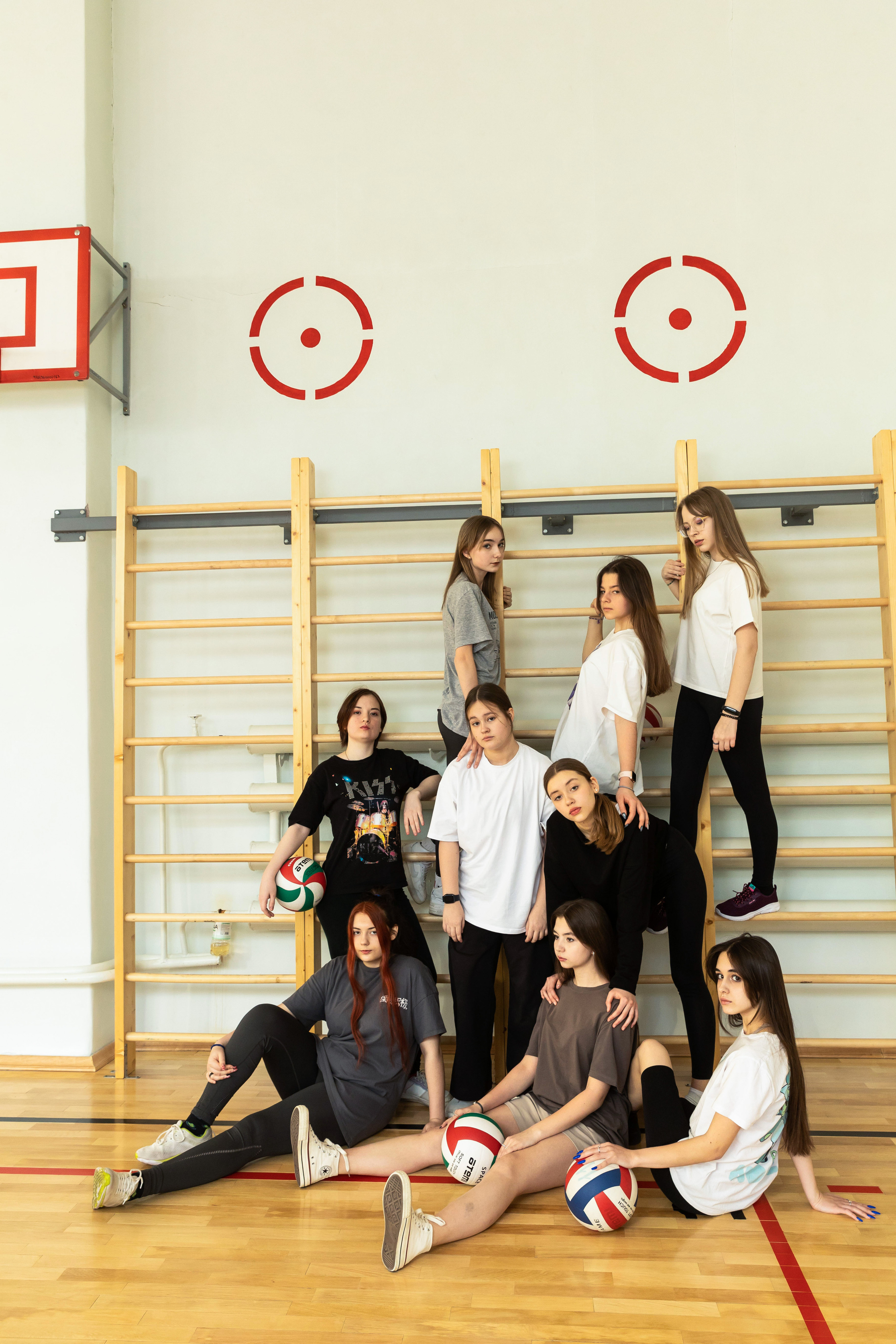 Здесь нажми ^ Физкультура старшеклассники. Семейный, детский, школьный фотограф в Благовещенске Яна Белоусова