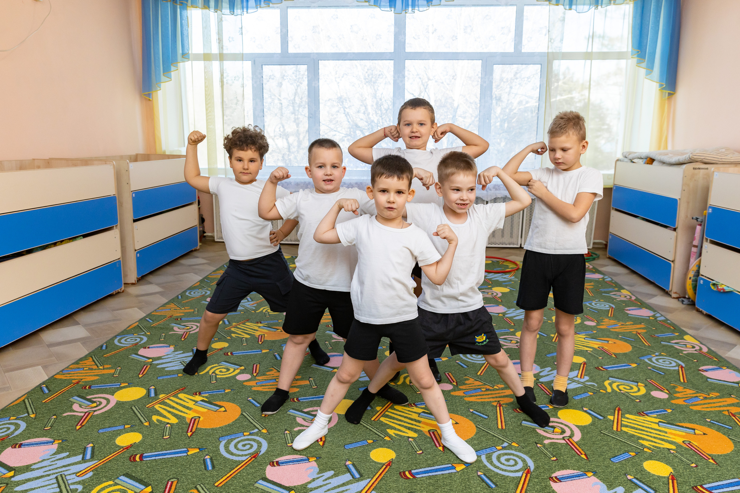 Здесь ^ Физкультура. Семейный, детский, школьный фотограф в Благовещенске Яна Белоусова