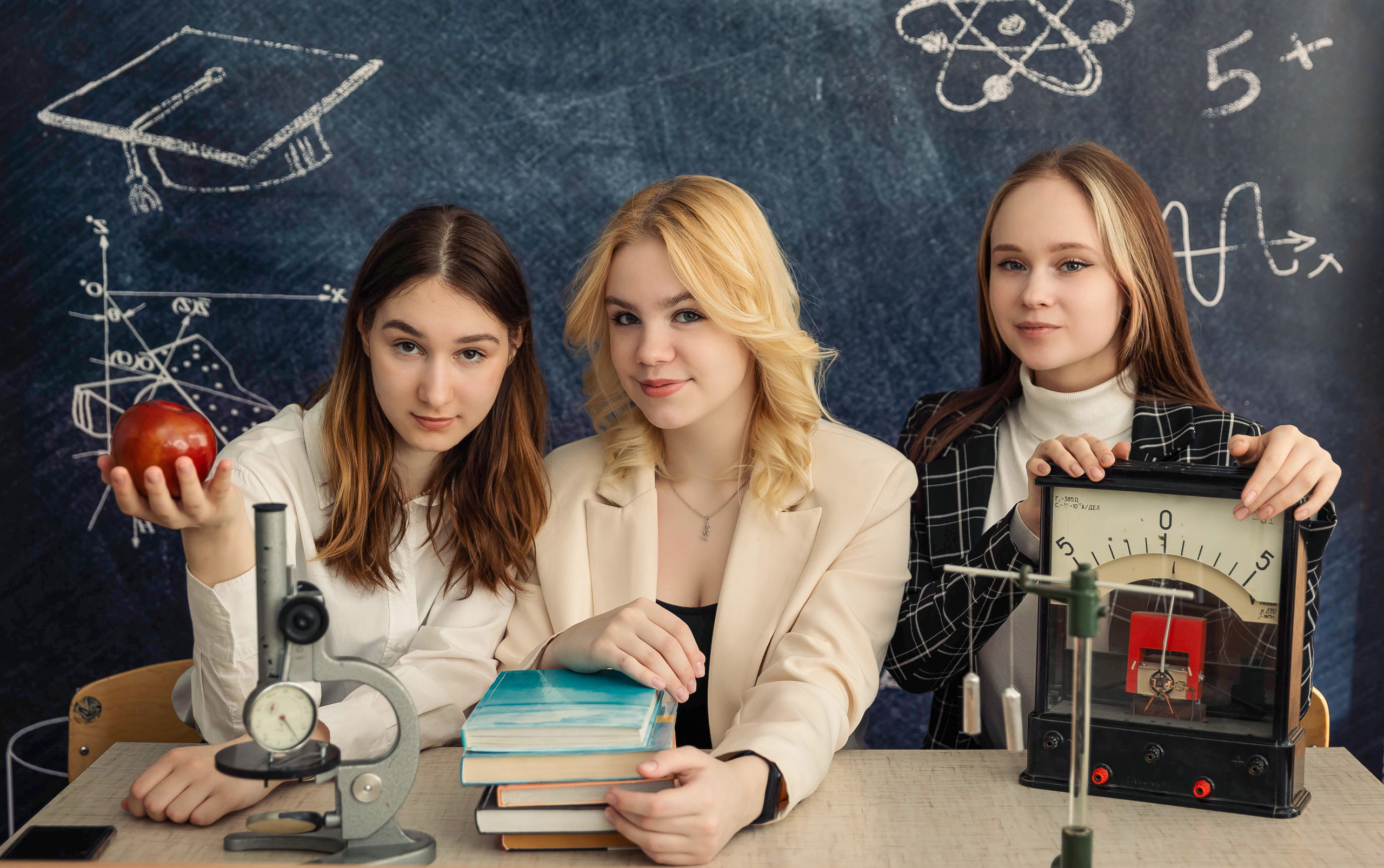 Здесь ^ Тематическая Фотосессия 10 «В»  ФизМат. Семейный, детский, школьный фотограф в Благовещенске Яна Белоусова