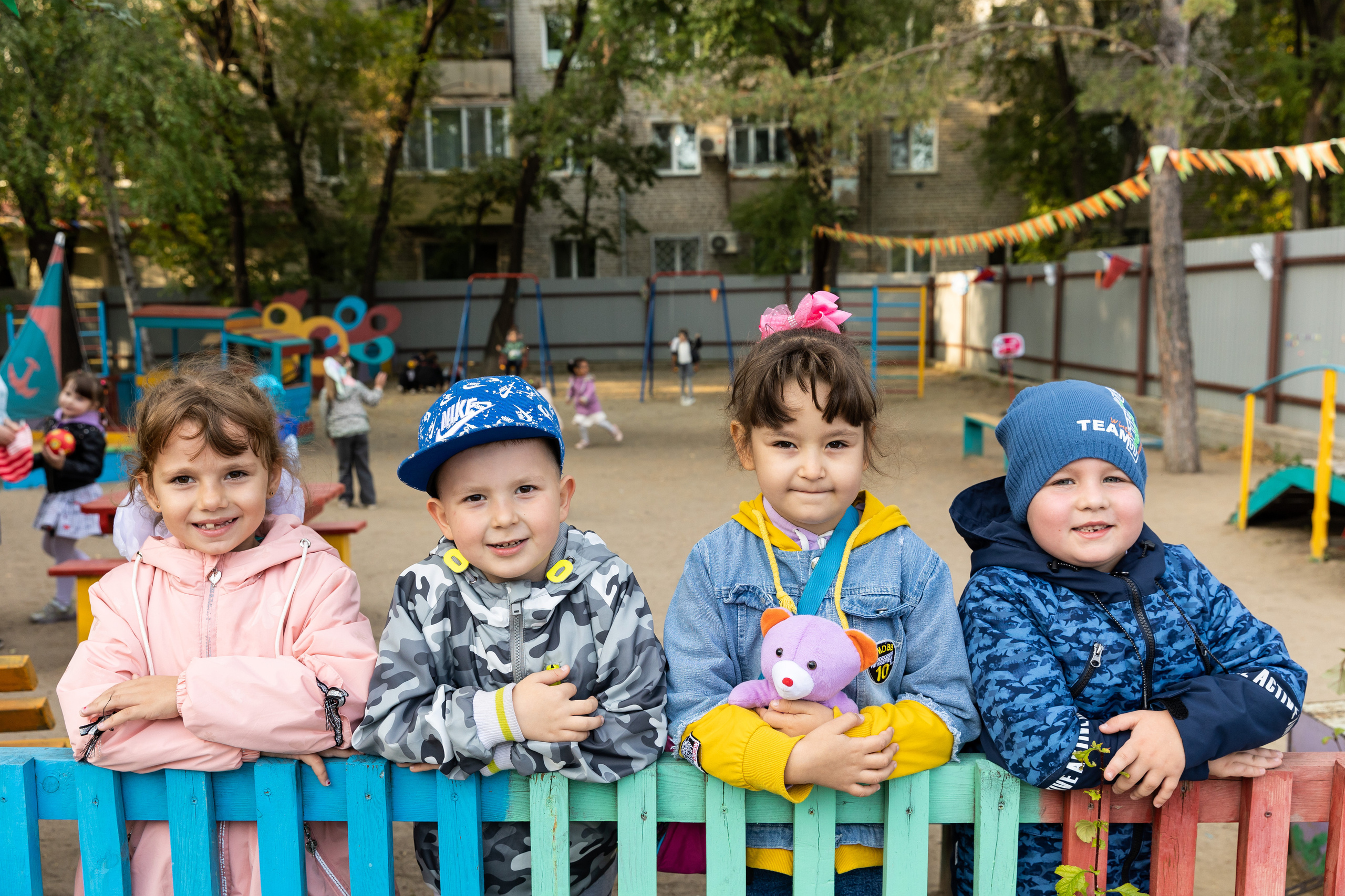 Здесь ^ сад Прогулки. Семейный, детский, школьный фотограф в Благовещенске Яна Белоусова