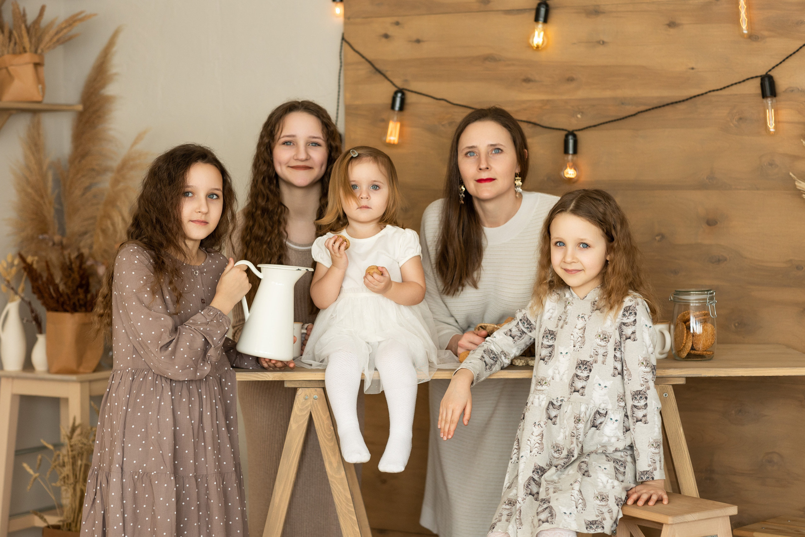 Семейная фотосессия в студии. Семейный, детский, школьный фотограф в Благовещенске Яна Белоусова