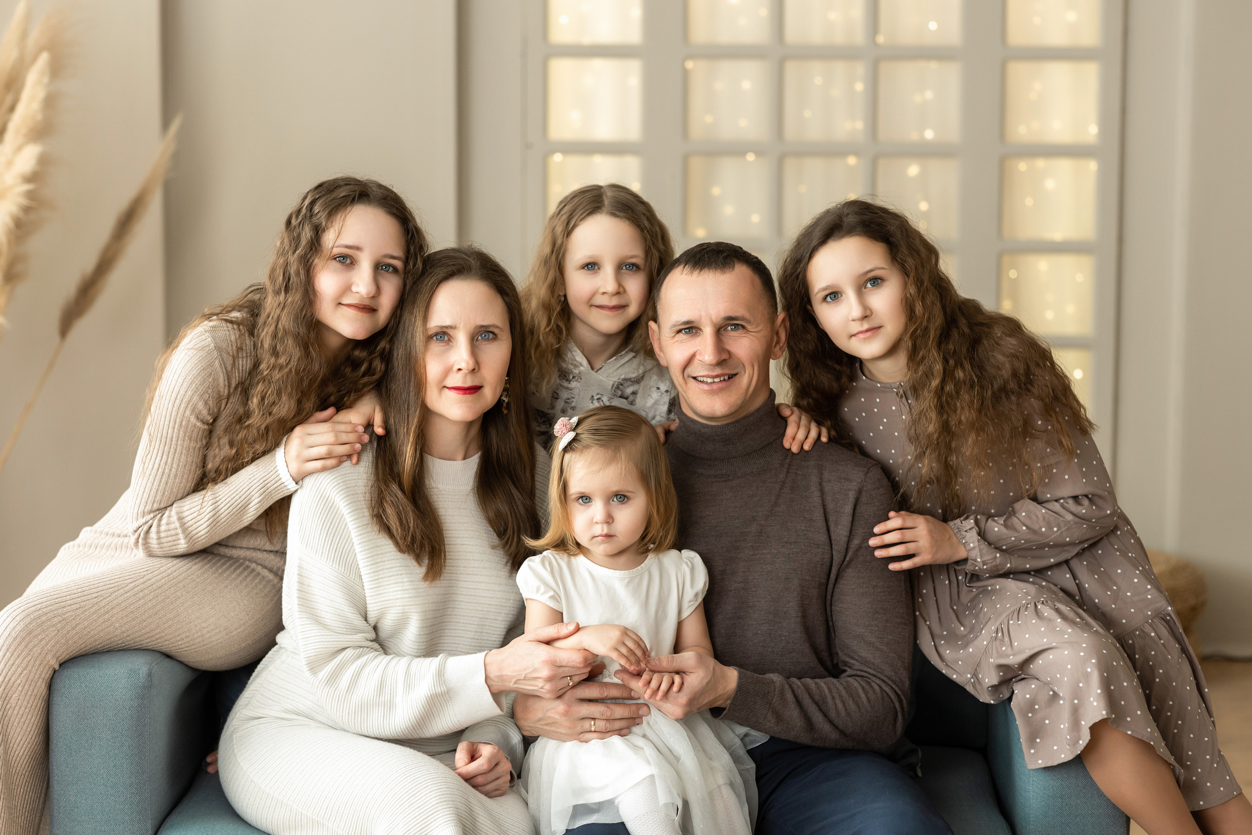 Семейная фотосессия в студии. Семейный, детский, школьный фотограф в Благовещенске Яна Белоусова