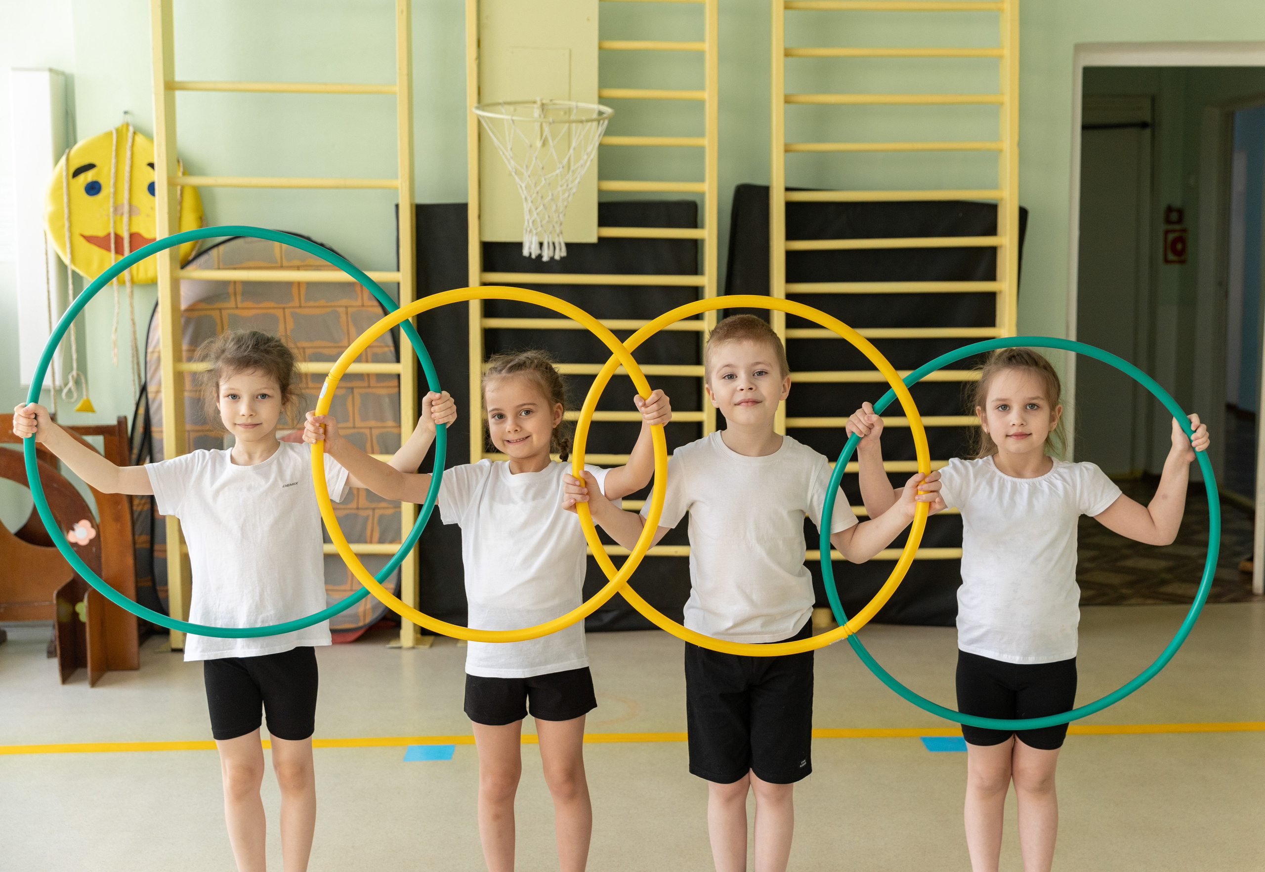 Здесь ^ Физкультура. Семейный, детский, школьный фотограф в Благовещенске Яна Белоусова