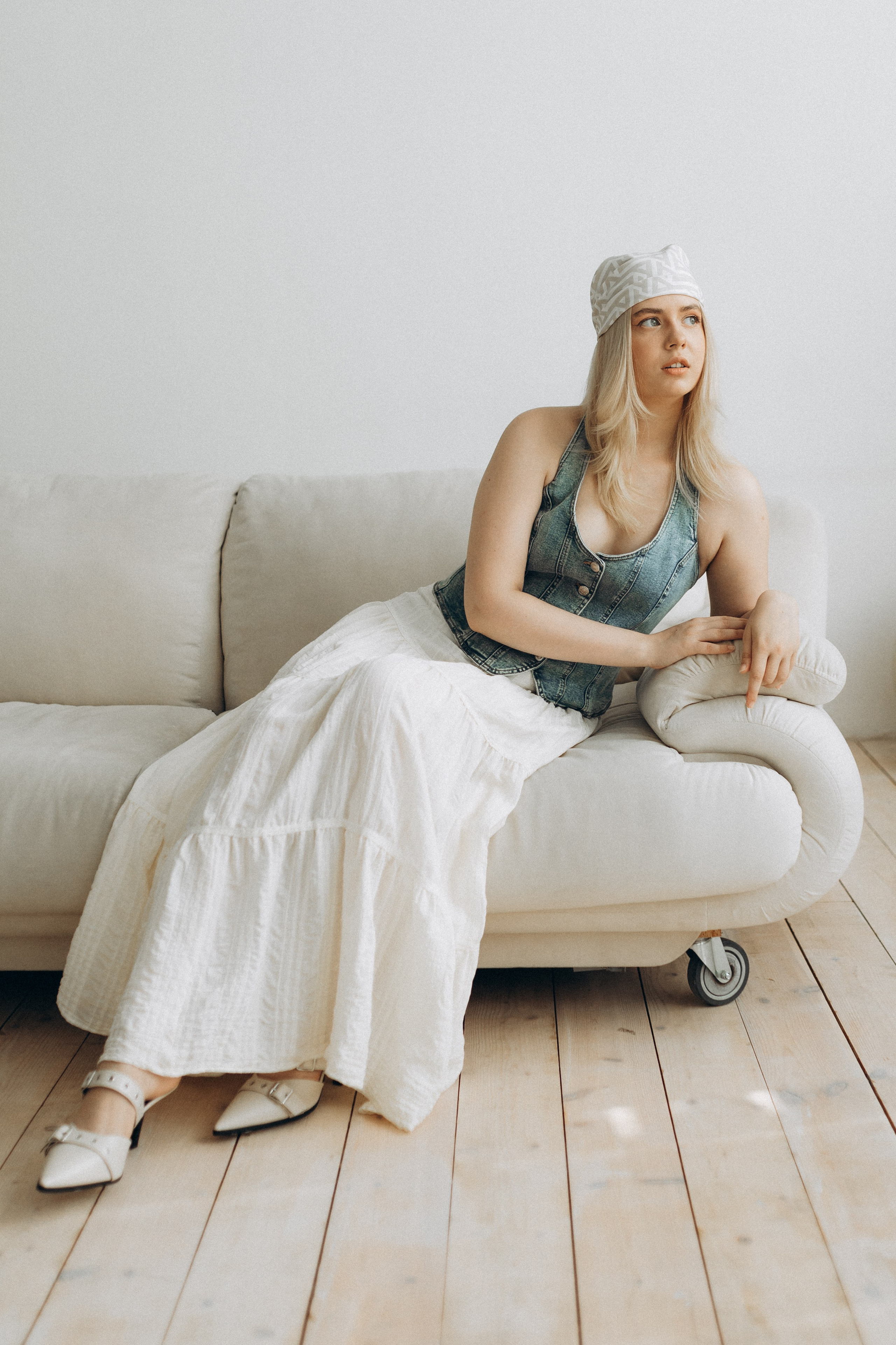 Нежная фотосессия в студии. Фотограф в Санкт-Петербурге и Уфе Алина Шаймухаметова