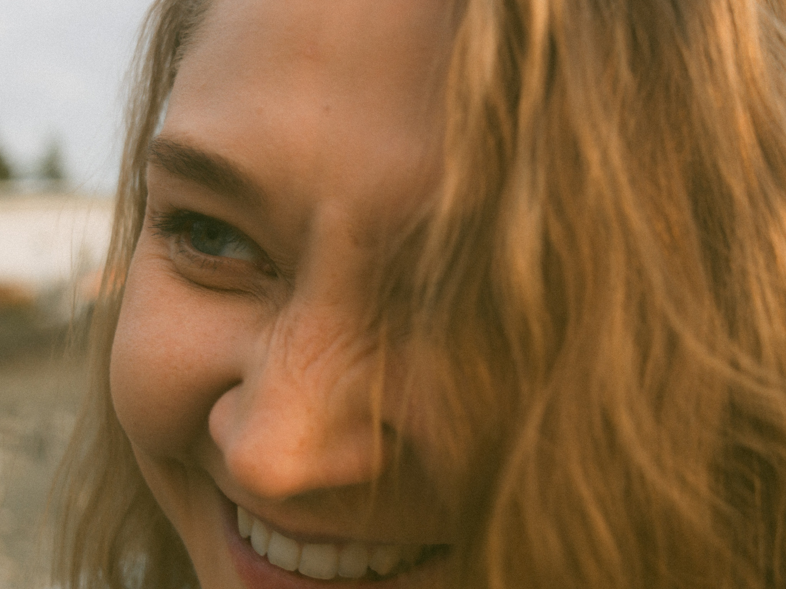 Фотосессия с собакой ко дню рождения. Таня и Ева. Портретный и лавстори фотограф в Стерлитамаке Альбина Шарт