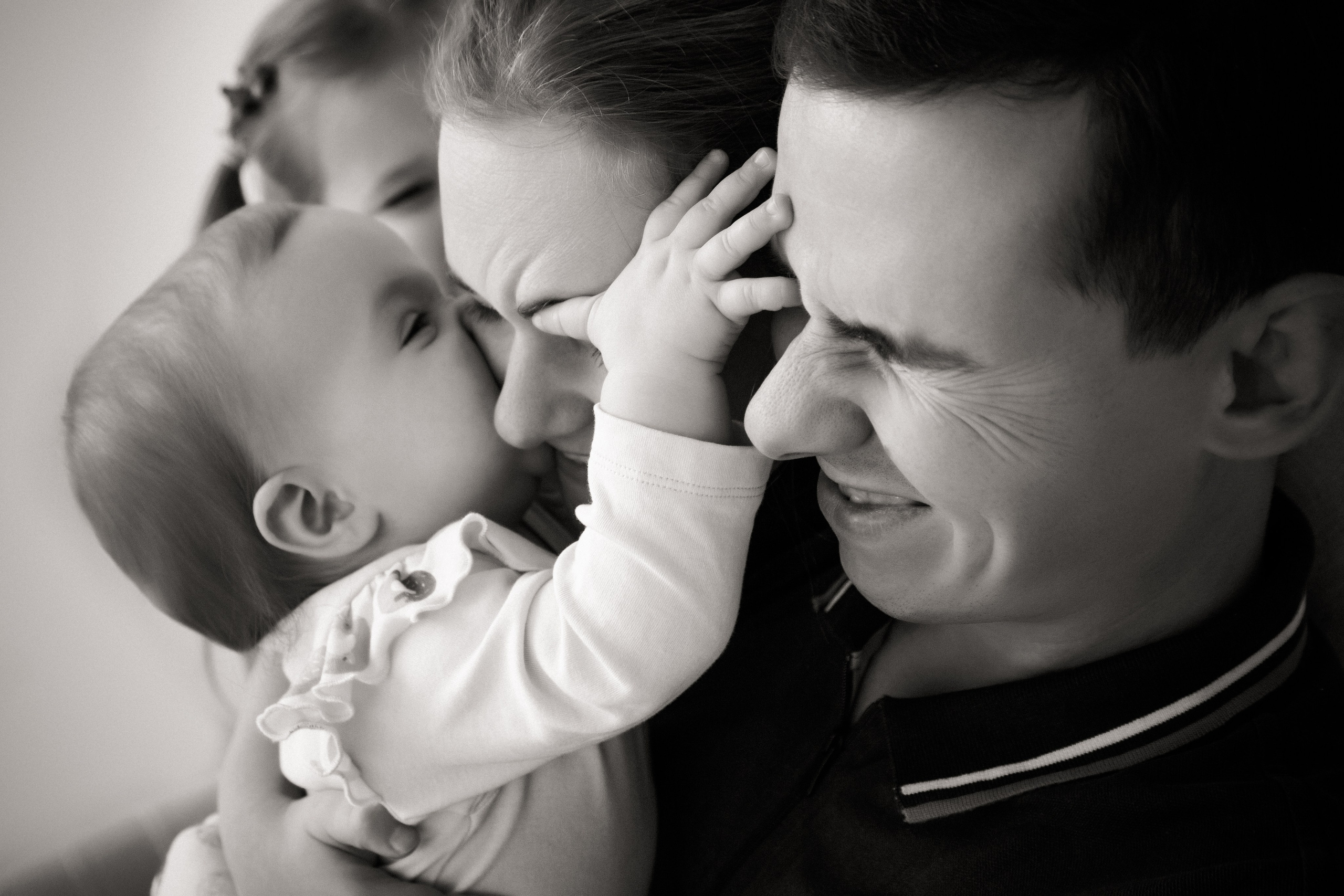 Семейная фотосессия в студии One take studio VANILLA. Свадебный и семейный фотограф в Москве и Подмосковье Лариса Козлова