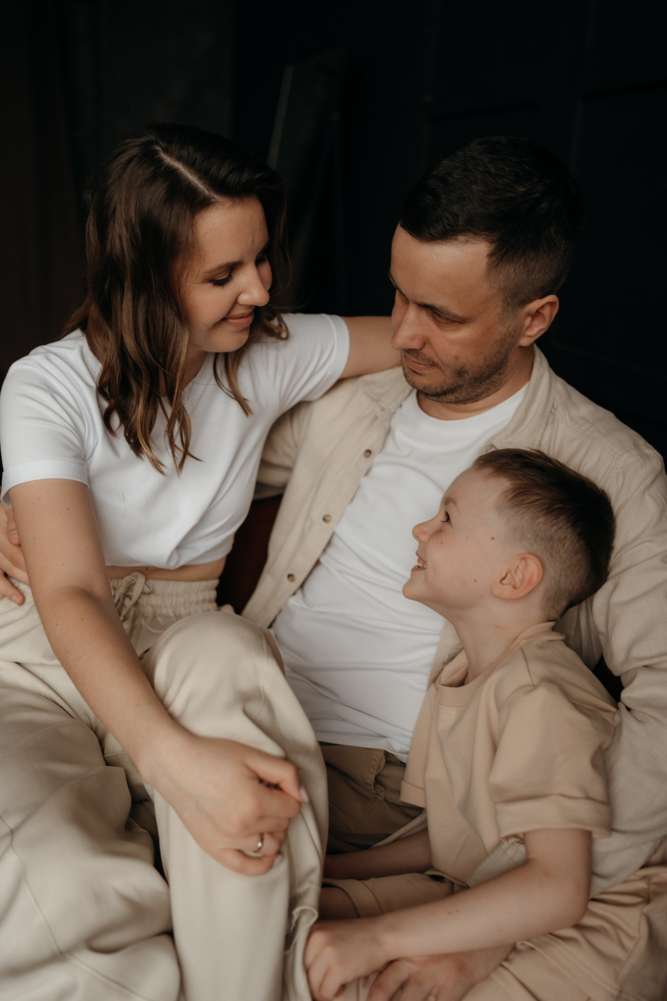 Семейная и детская фотосъемка в студии в Архангельске. Портретный и свадебный фотограф в Архангельске Елизавета Стрекаловская