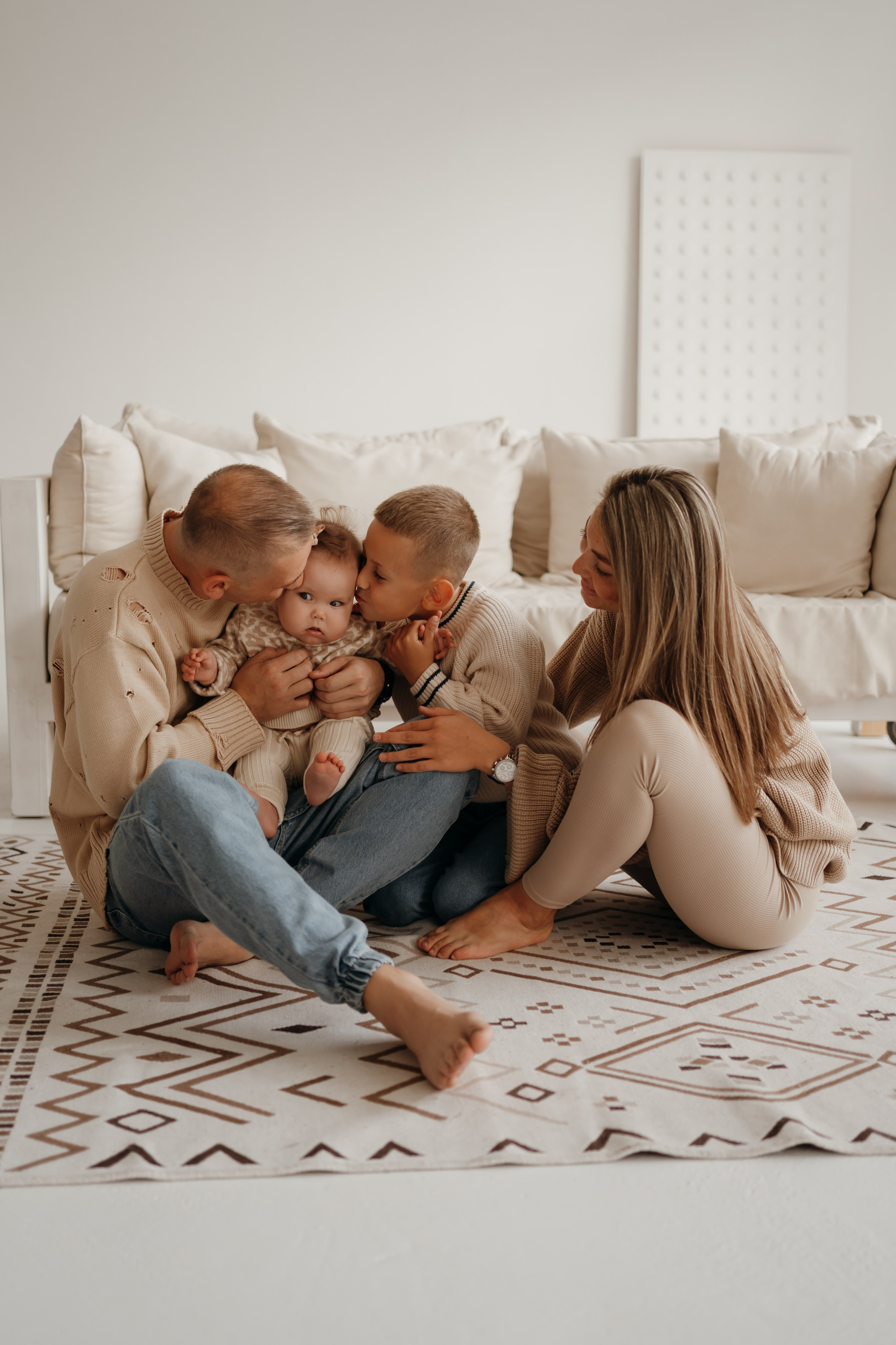 Семейная и детская фотосъемка в студии в Архангельске. Портретный и свадебный фотограф в Архангельске Елизавета Стрекаловская