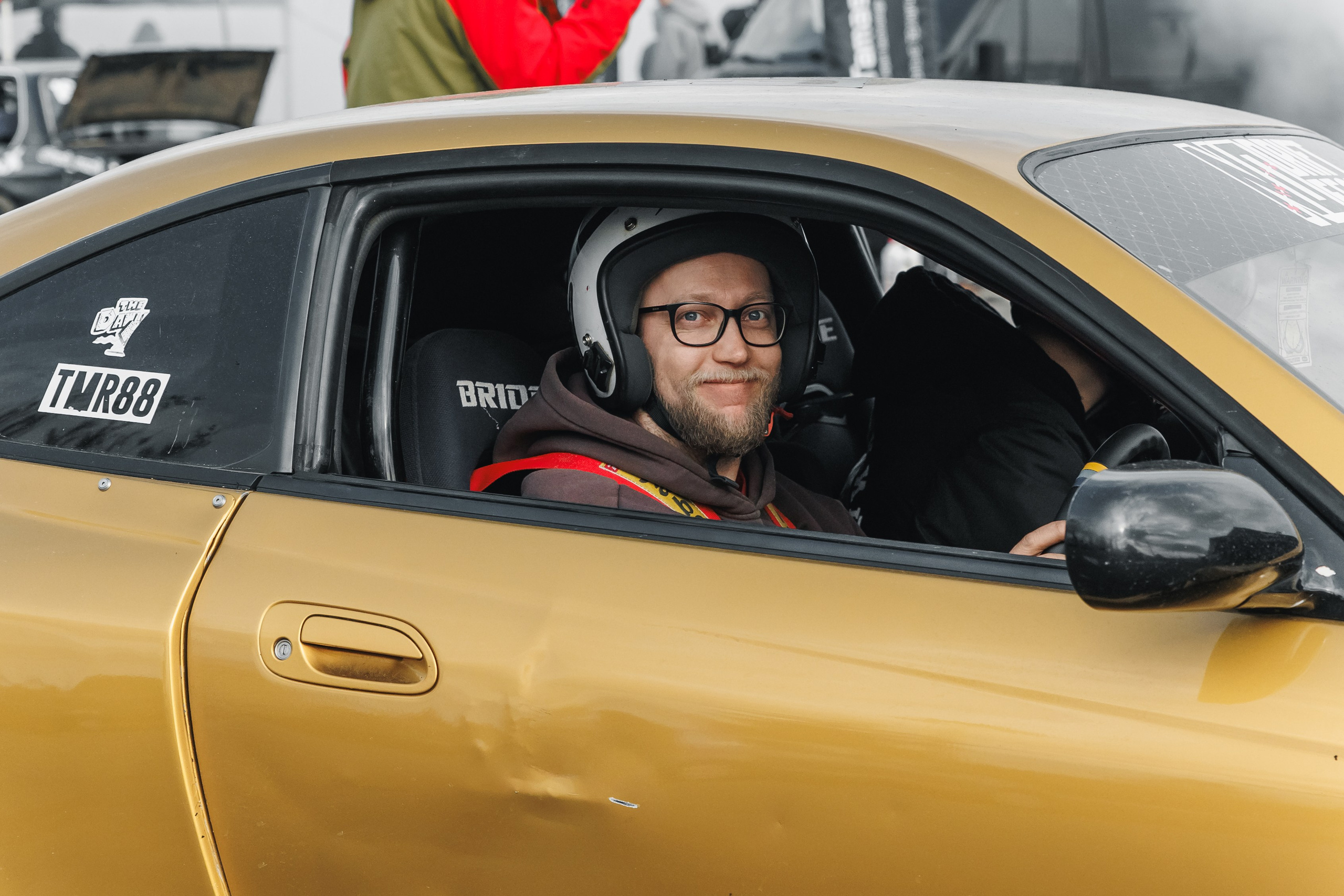 Выставка и дрифт машин. Репортажный фотограф. Москва. Алина Ланская