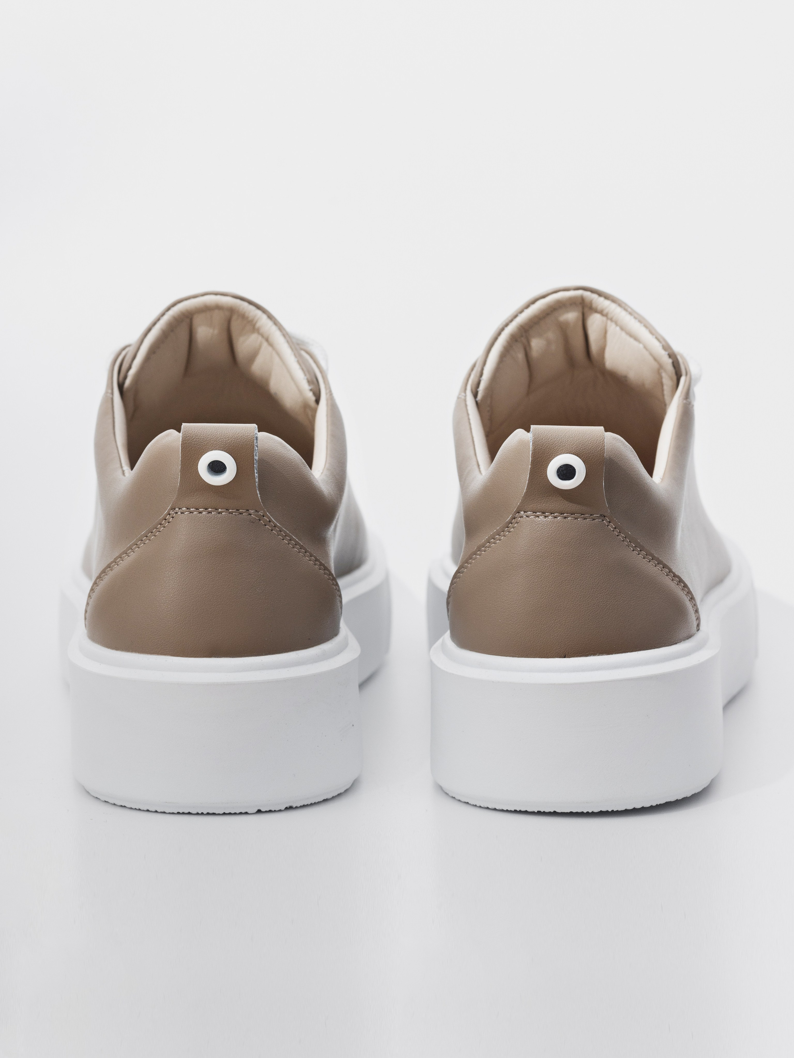 БЕЛЫЙ ФОН. Фотограф в Ростове-на-Дону Мария Аверина